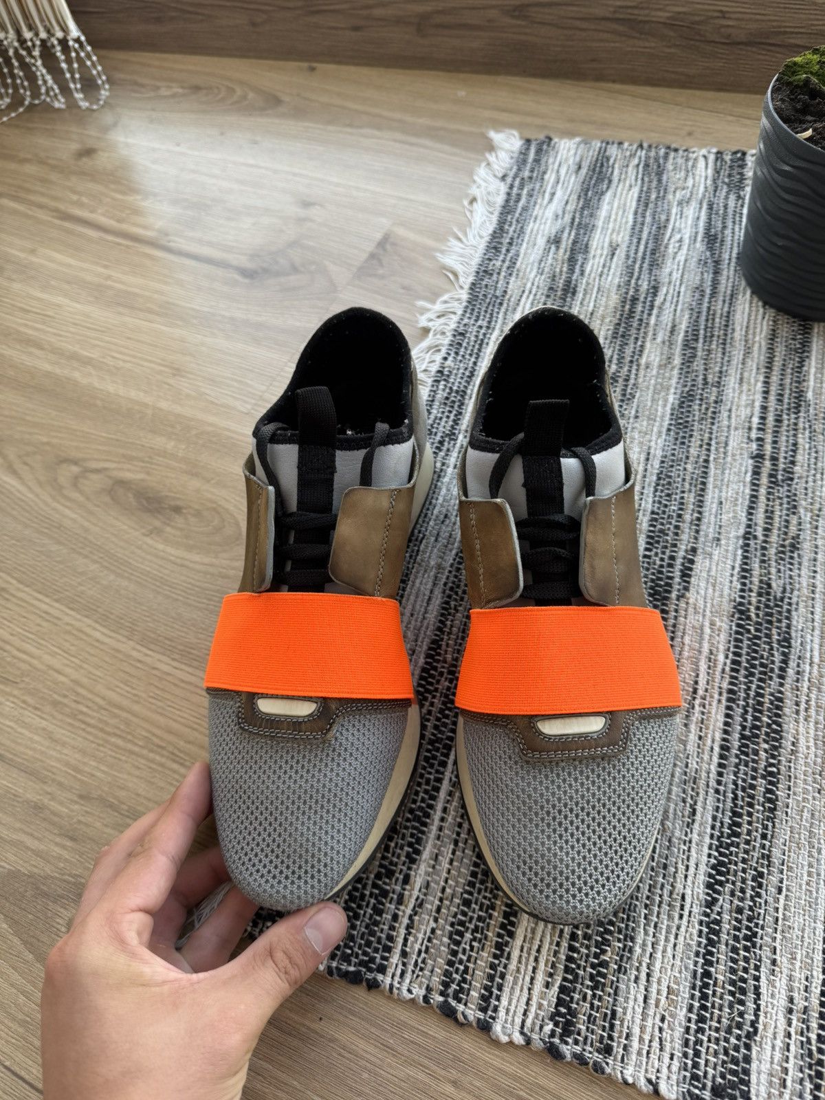 Balenciaga Balenciaga Race Runner Vintage Woman Sneakers Shoes Size 39 Size US 8.5 / IT 38.5 - 6 Thumbnail