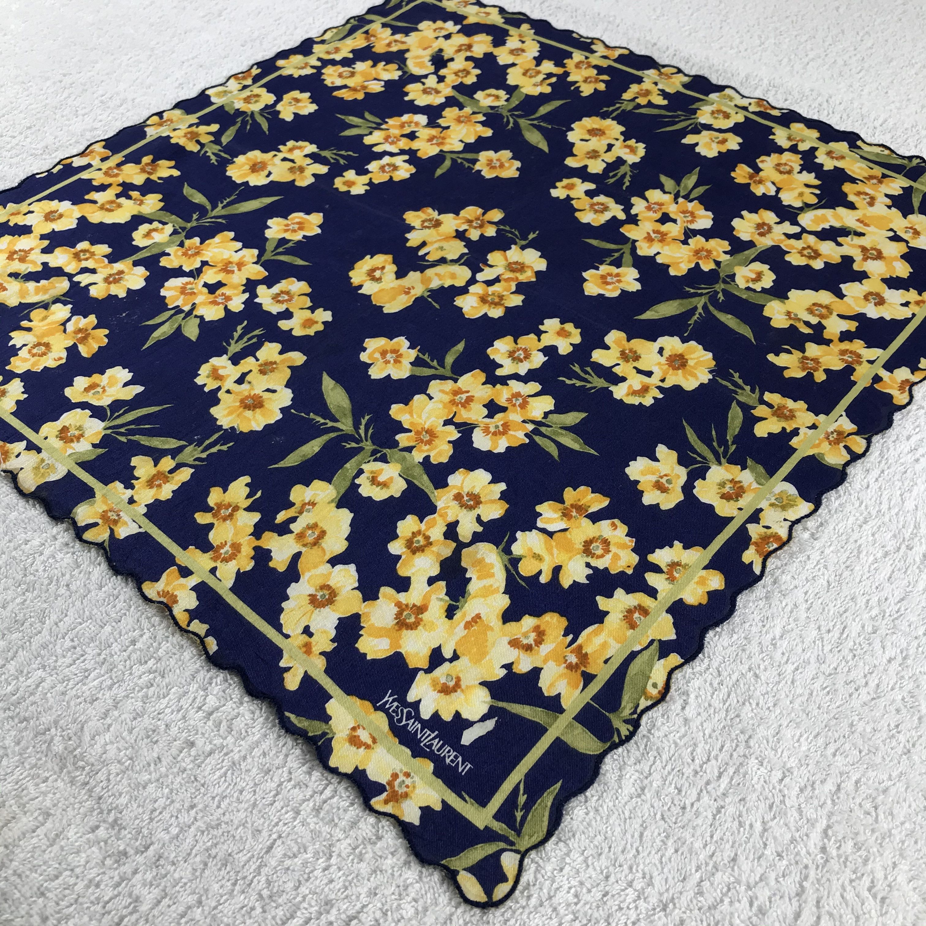 Vintage × Yves Saint Laurent Yves Saint Laurent Bandana / Handkerchief /Neckerchief -S184 Size ONE SIZE - 2 Thumbnail