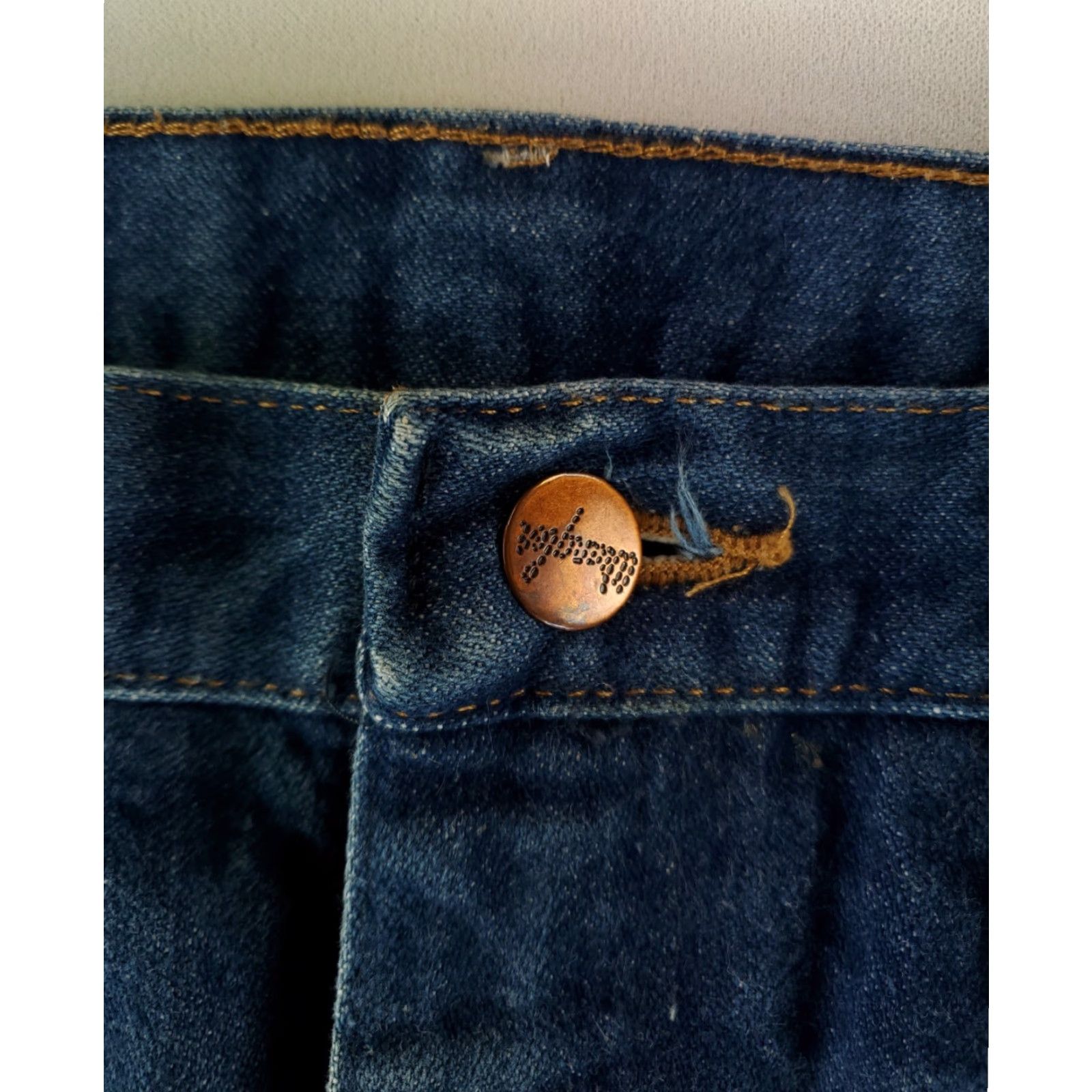Wrangler VINTAGE Wrangler Jeans 13MWZ Blue Jeans Mens 34 31in Inseam 90s VTG Straight Blue Mens 34 31 Jeans Size US 34 / EU 50 - 4 Thumbnail