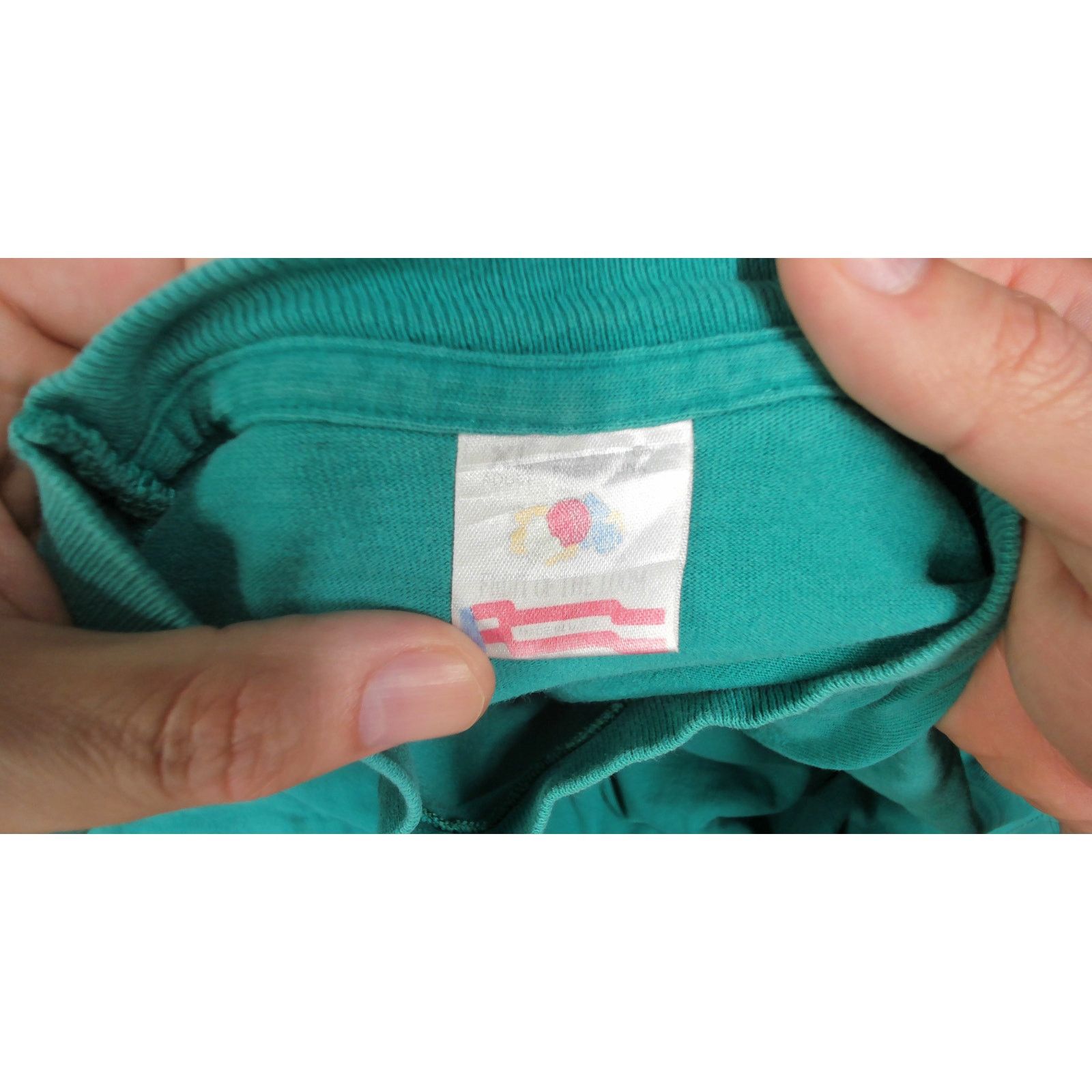Fruit Of The Loom 90s Fruit of the Loom Single Stitch Hawaii Old English Tee Size US XL / EU 56 / 4 - 5 Thumbnail