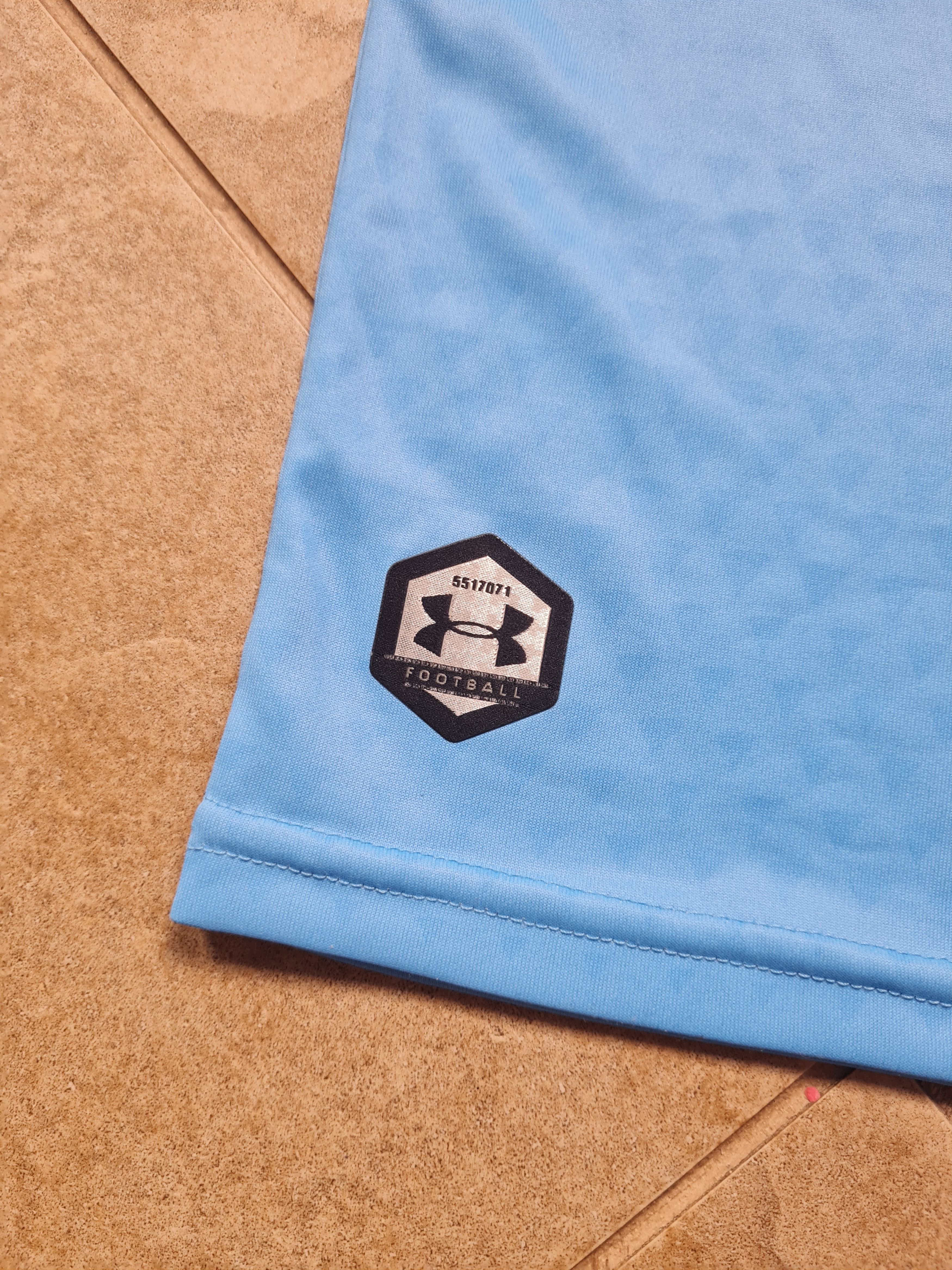 Under Armour Sydney FC 2021-22 Home Football Shirt Under Armour Size US L / EU 52-54 / 3 - 2 Thumbnail