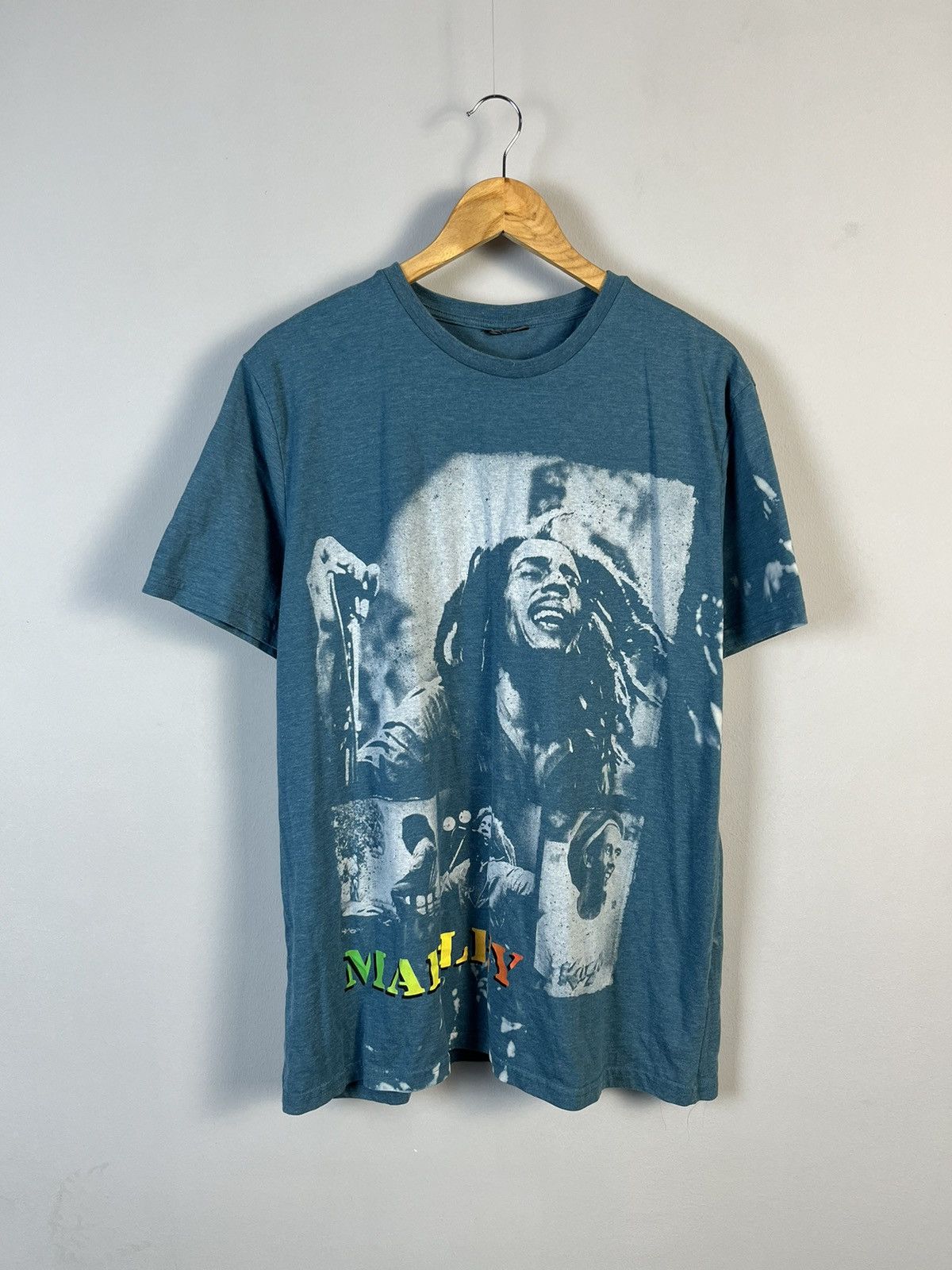 Bob Marley × Rap Tees × Vintage Bob Marley Rastaman Overprint Vintage Band Tee Shirt Size US XL / EU 56 / 4 - 1 Thumbnail