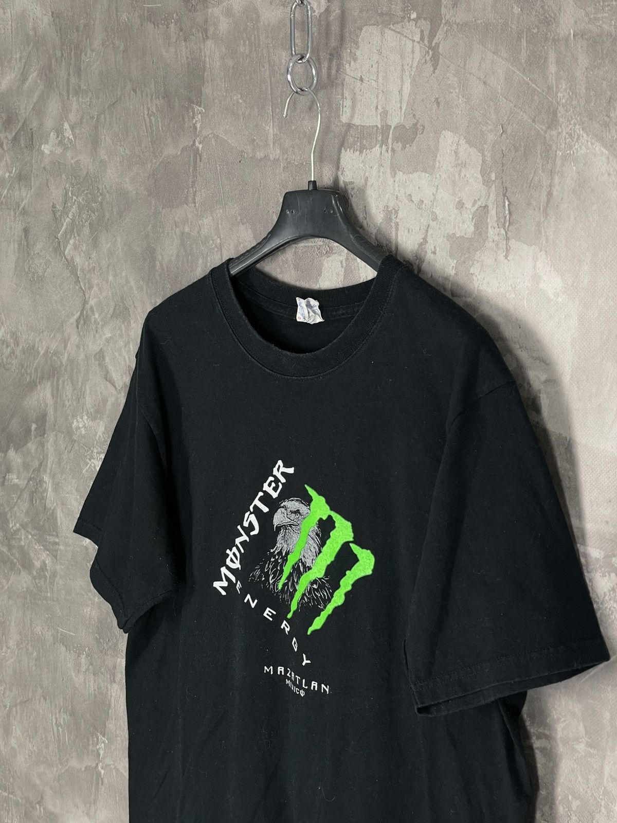 Vintage Monster Energy Big Logo Streetwear vintage racing t-shirt Size US M / EU 48-50 / 2 - 7 Thumbnail