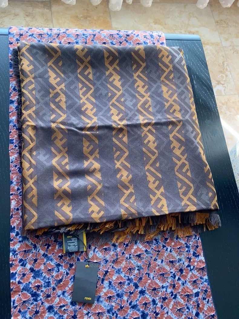 Other Fendi size 140*140cm Monogram Scarf Shawl, Wool Silk Cotton Size ONE SIZE - 2 Thumbnail