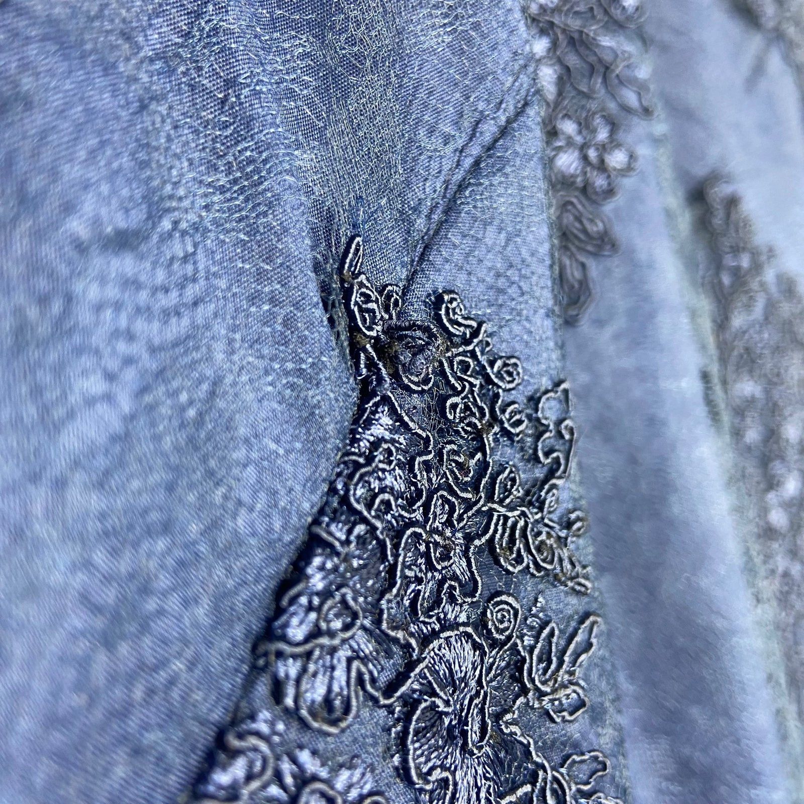 Adrianna Papell Adrianna Papell Semi Sheer Embroidery Navy Shirt Dress Size M / US 6-8 / IT 42-44 - 4 Thumbnail