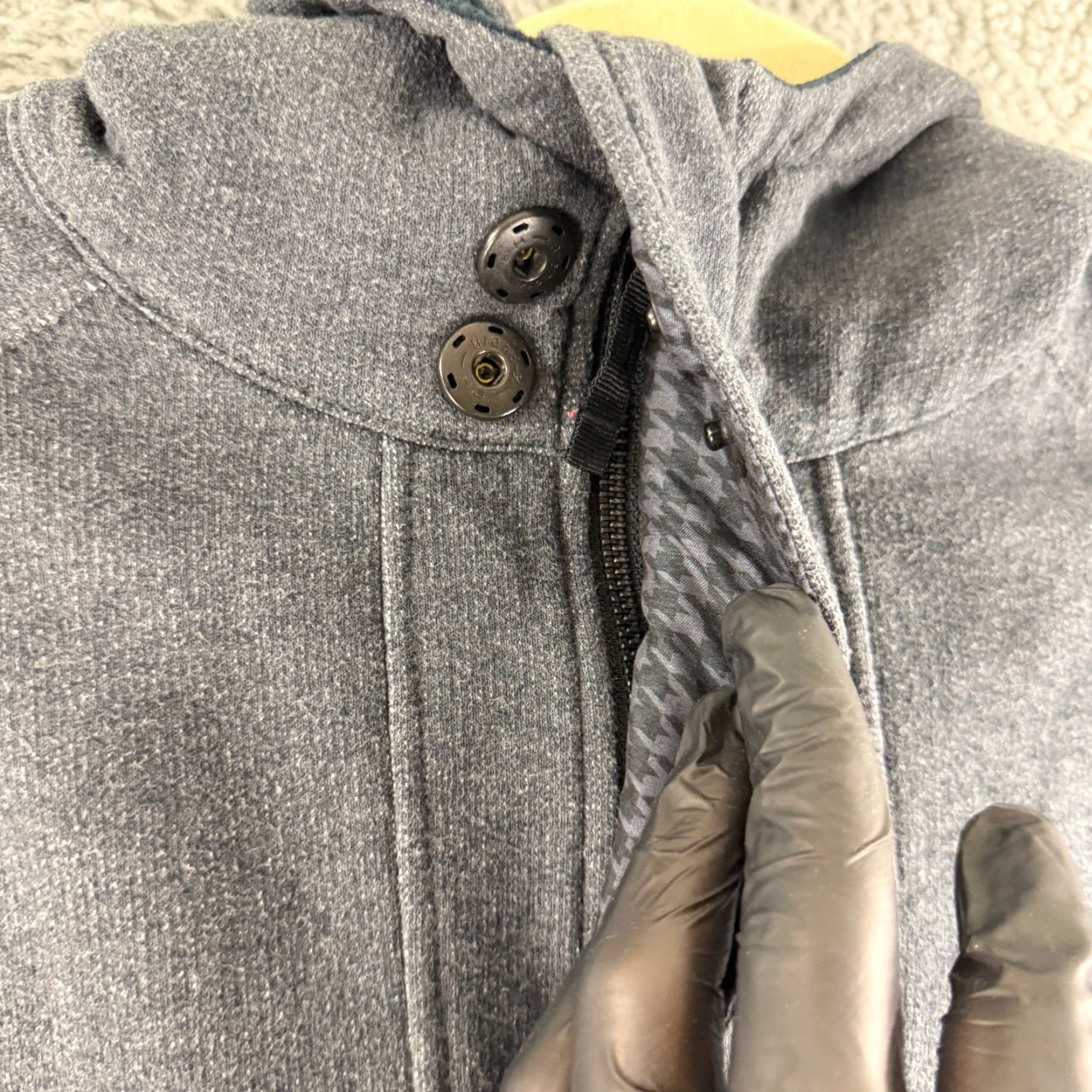 Lululemon **Lululemon Deep Cove Mens Medium Gray Full Zip Hoodie Gym** User: Lululemon Deep Cove Mens Medium Gray Full Zip Hooded Long Sleeve Gym Size US M / EU 48-50 / 2 - 3 Thumbnail