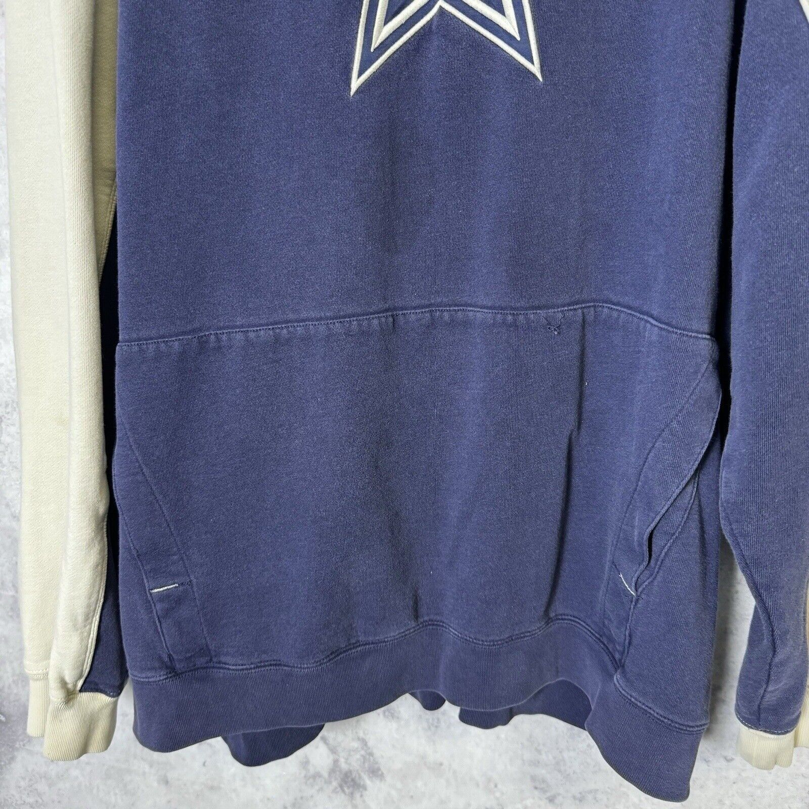 NFL Vintage Dallas Cowboys Hoodie Sweatshirt Mens XL 25.5x28 Size US XL / EU 56 / 4 - 4 Thumbnail