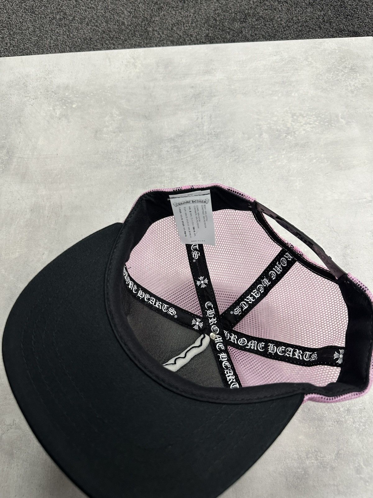 Chrome Hearts Chrome Hearts CH Hollywood Trucker Cap Black Pink Size ONE SIZE - 6 Thumbnail
