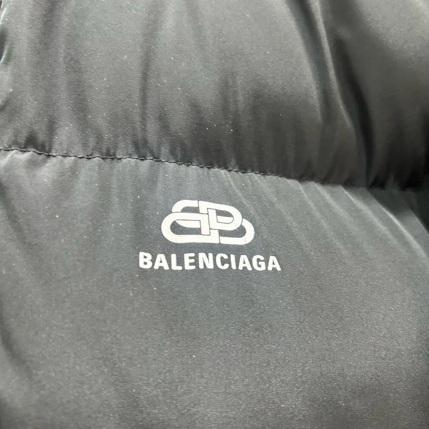 Balenciaga Balenciaga Black Logo Print Zip Jacket. Size US S / EU 44-46 / 1 - 3 Thumbnail