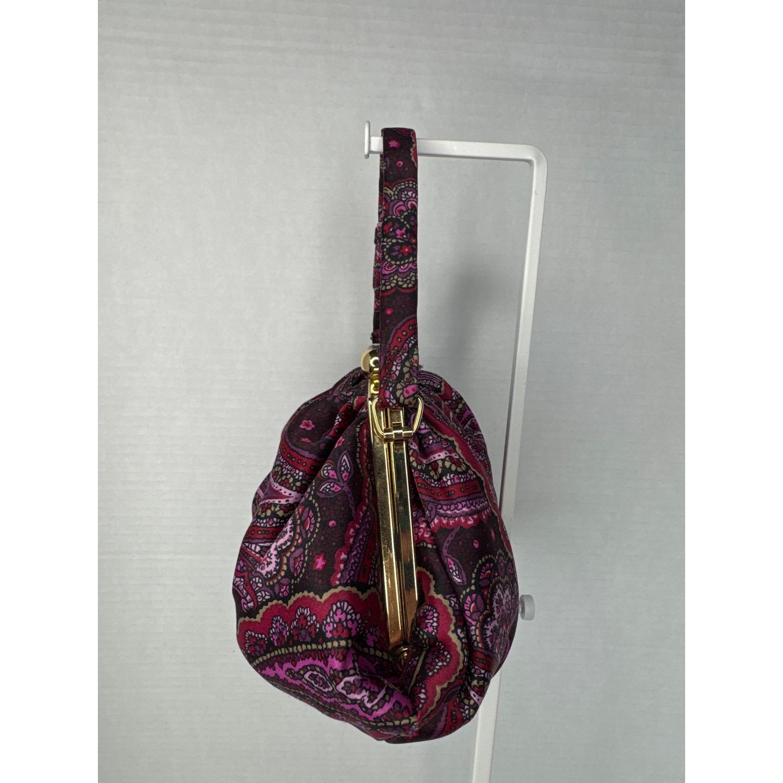 Ann Taylor Retro Paisley Ann Taylor Loft Evening Bag Gemstone Bow Size ONE SIZE - 9 Thumbnail