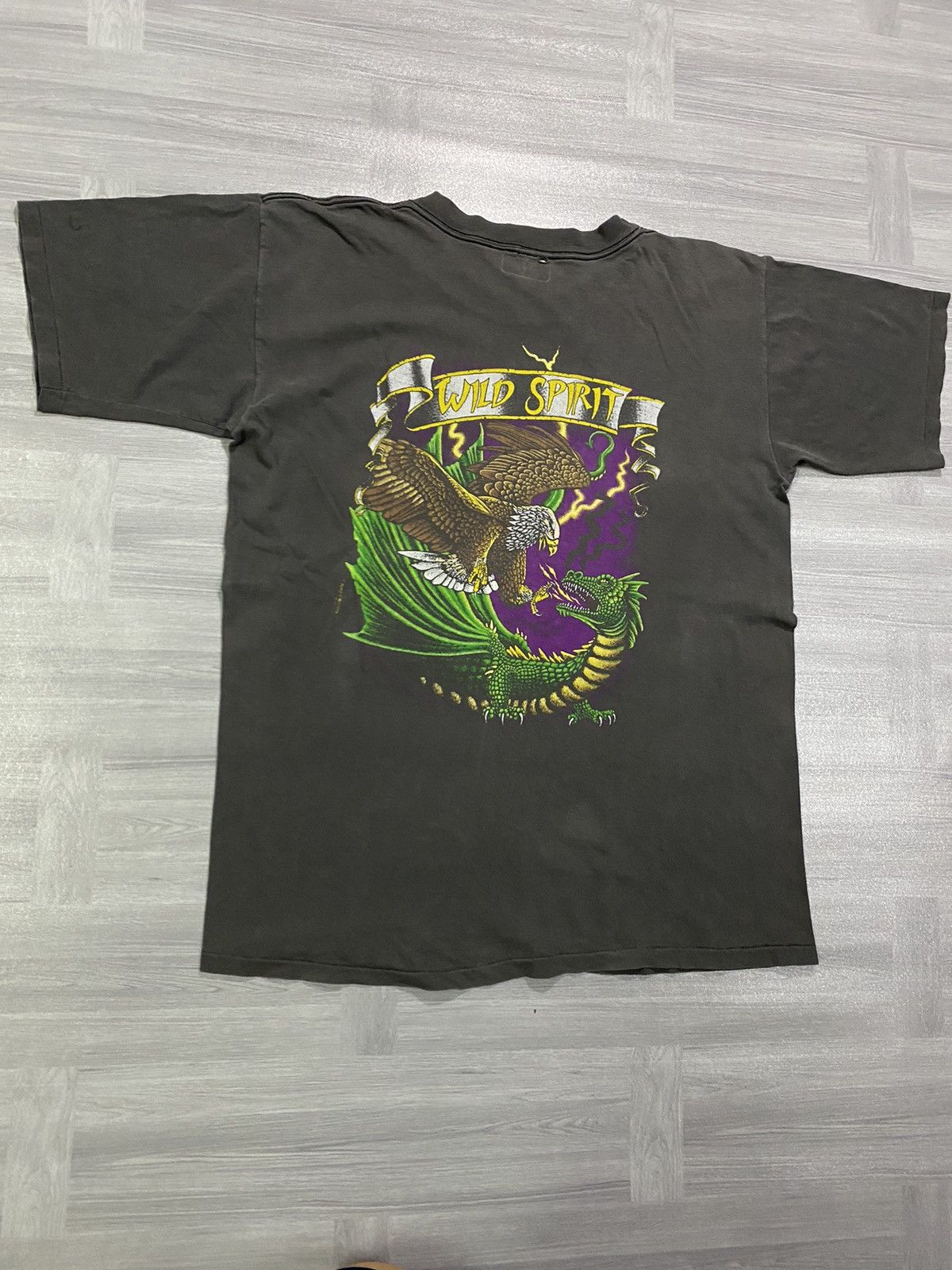 Vintage Vintage Wild Spirit Eagle Dragon Minnesota Graphic T Shirt Size US L / EU 52-54 / 3 - 3 Thumbnail