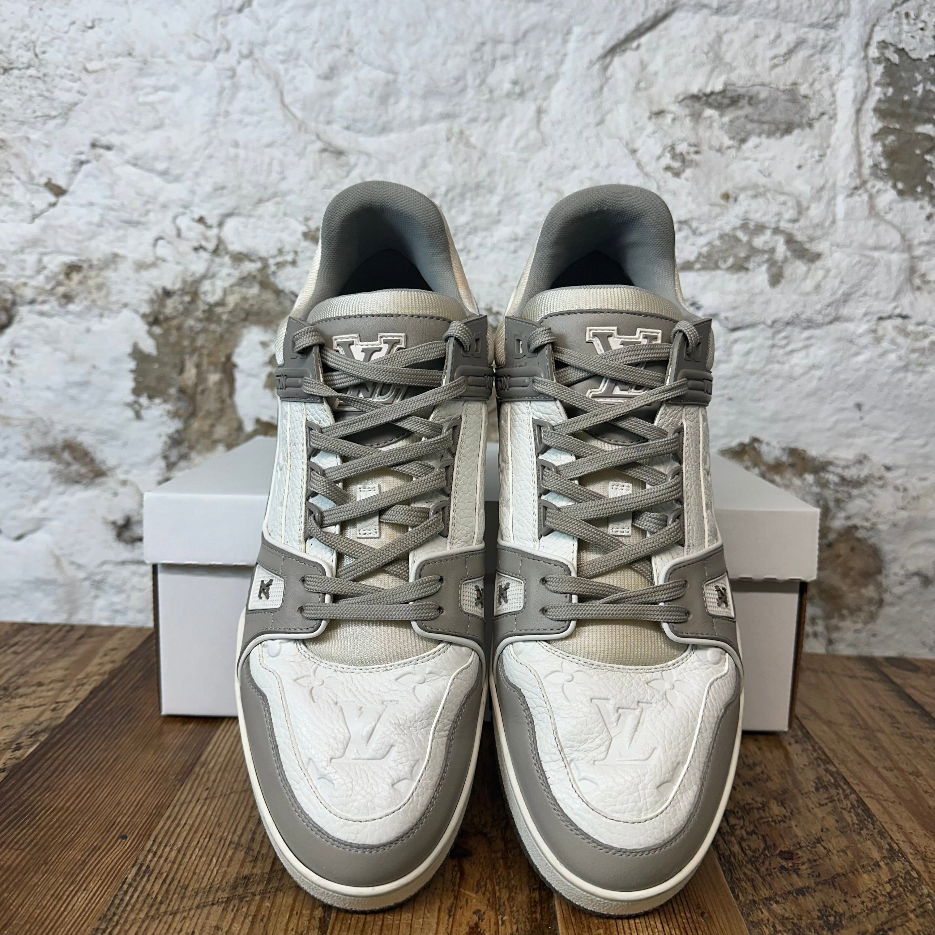 Louis Vuitton Louis Vuitton Grey White Trainer Sz 11.5 (10LV) Size US 11.5 / EU 44-45 - 3 Thumbnail