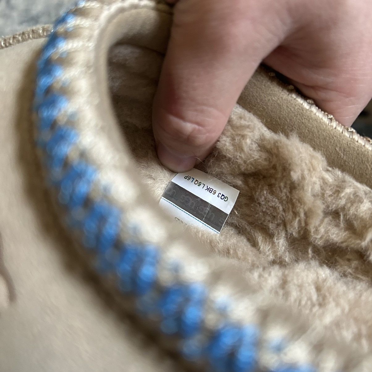 Ugg UGG TASMAN SLiPPERS CREAM SUEDE SANTORiNi SAND GREECE iTALY Size US 10 / EU 43 - 10 Thumbnail