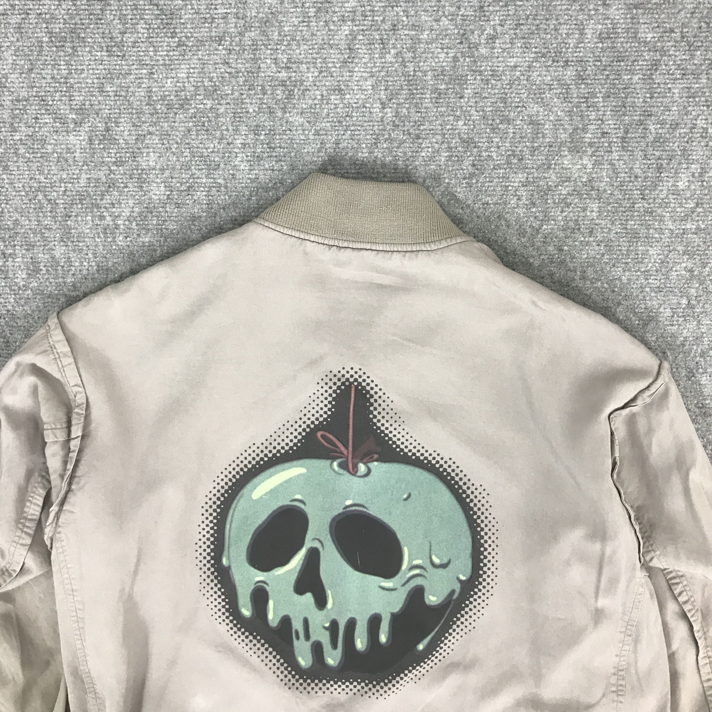 GU × Undercover GU X UNDERCOVER BOMBER SKULL JACKET K77B1 Size US S / EU 44-46 / 1 - 4 Thumbnail