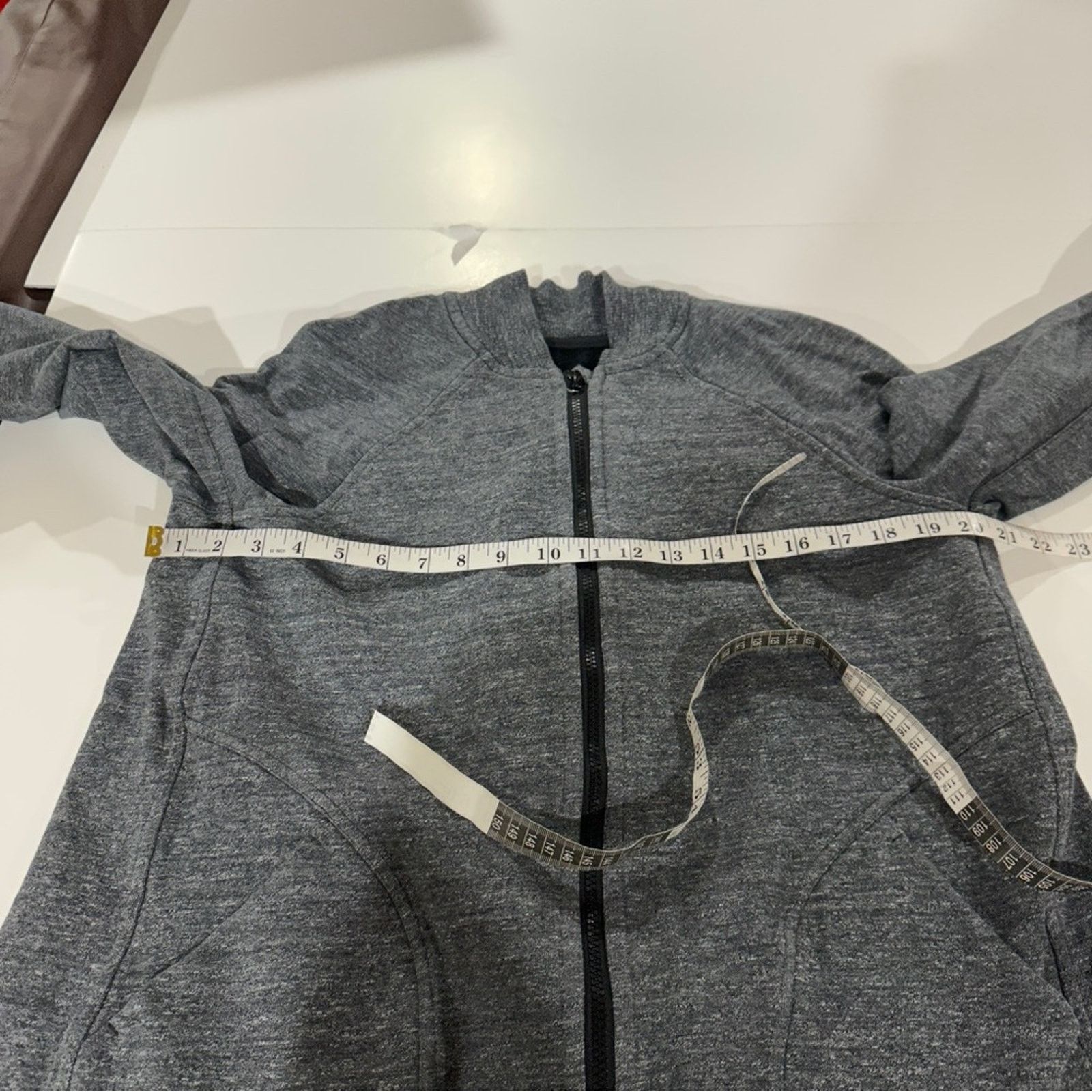 Lululemon Lululemon Pleat To Street Bomber Jacket Sz 6 Size M / US 6-8 / IT 42-44 - 8 Thumbnail