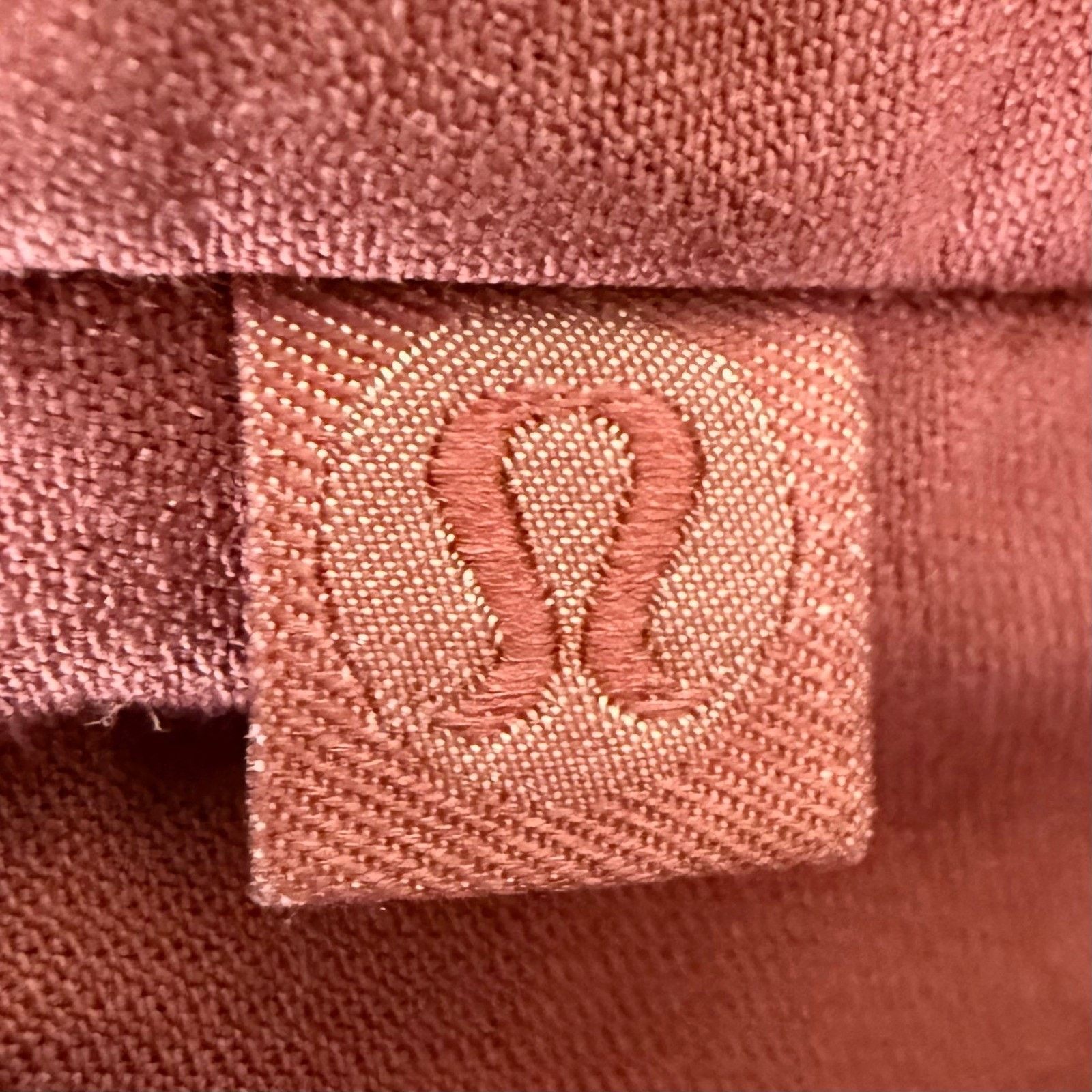 Lululemon Lululemon Commission Short Mens 32 Burgundy Chino Flat Front Size US 32 / EU 48 - 2 Thumbnail