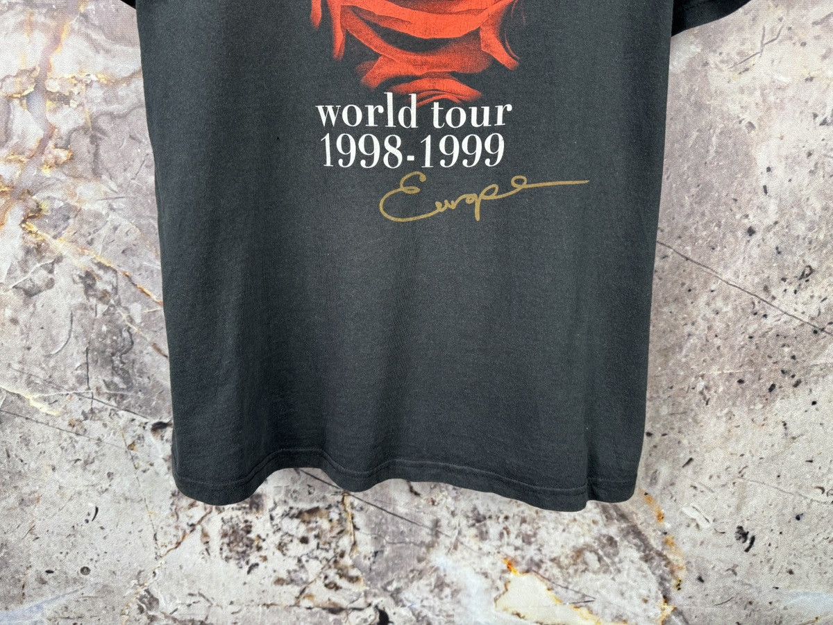 Fruit Of The Loom Vintage Neil Diamond World Tour 1998–1999 Graph Band T-Shirt Size US XL / EU 56 / 4 - 13 Thumbnail