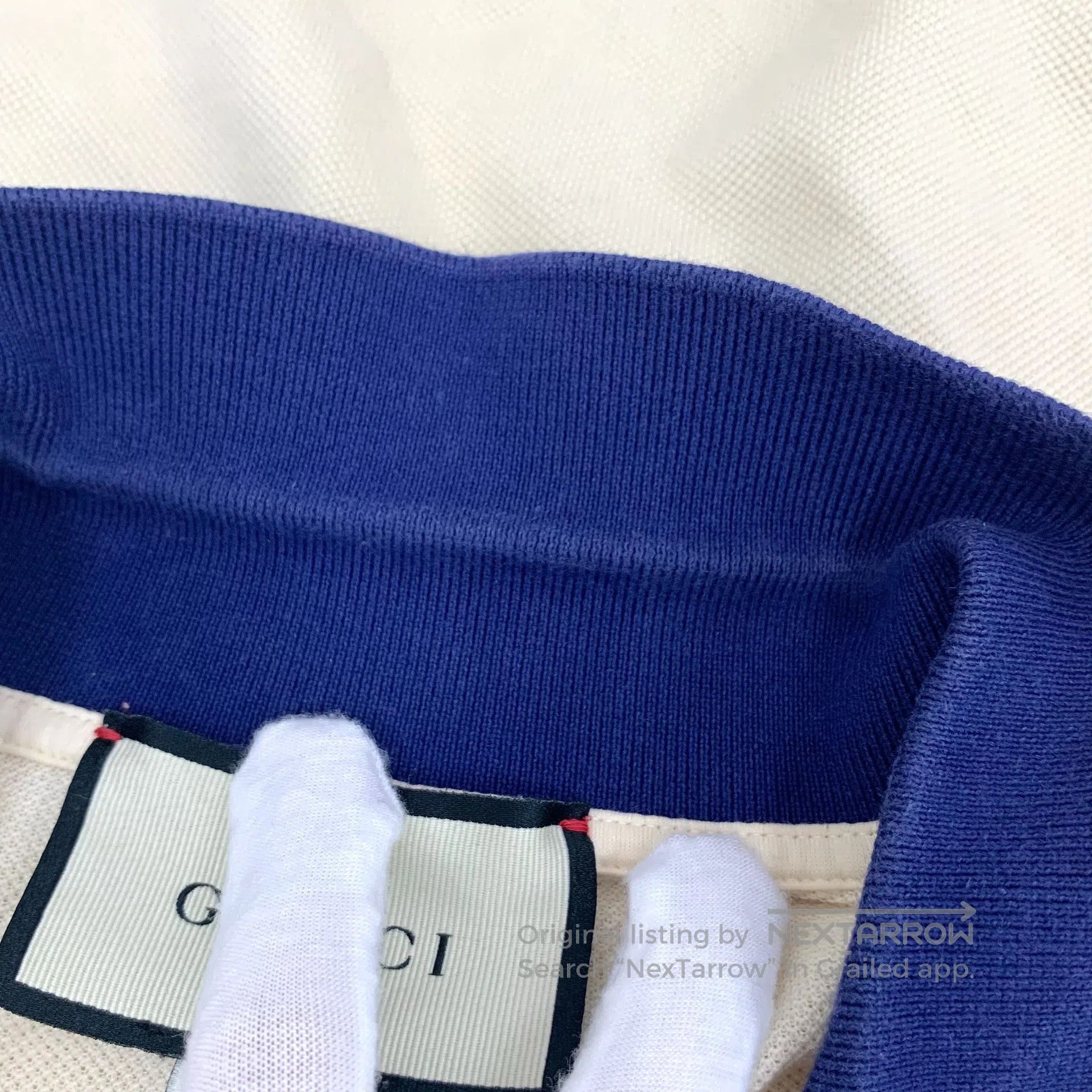 Gucci Guicci Beige badge embroidery cotton polo neck single-brea Size US M / EU 48-50 / 2 - 8 Thumbnail
