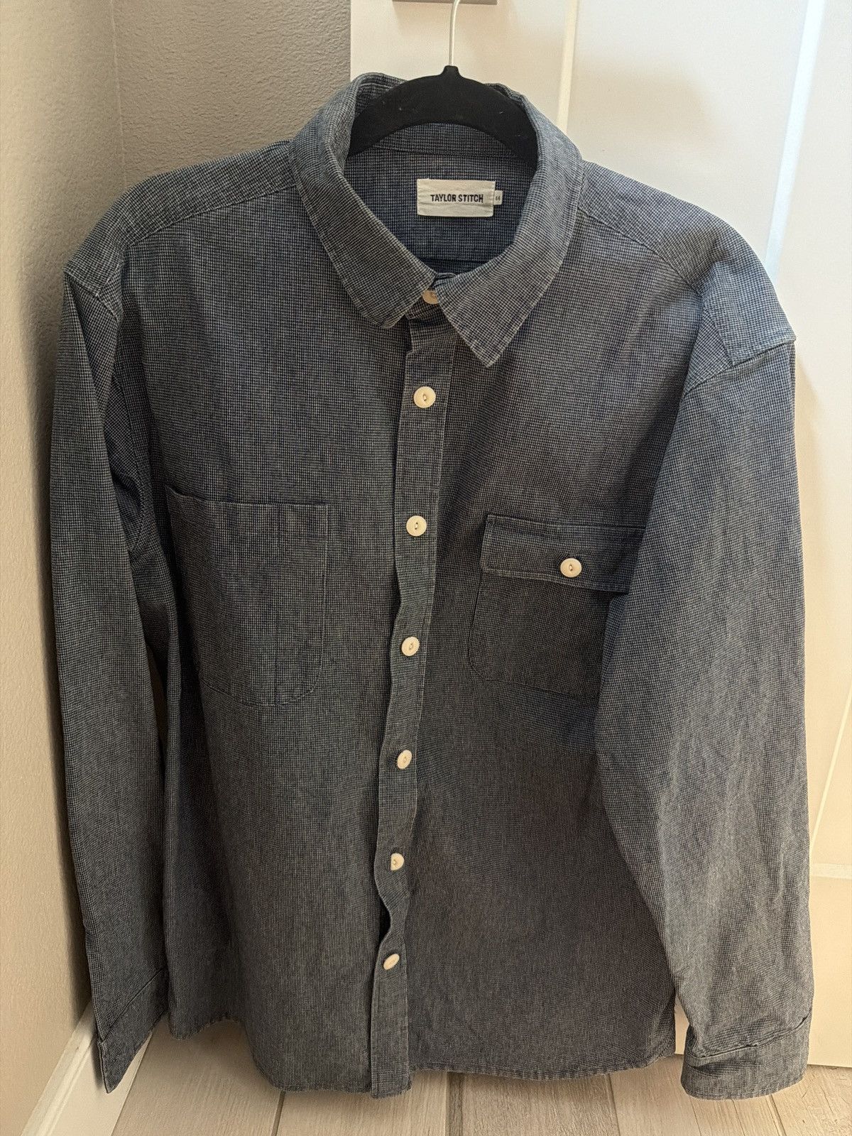 Taylor Stitch Size 44 Taylor Stitch Moto shirt Size US XL / EU 56 / 4 - 1 Preview