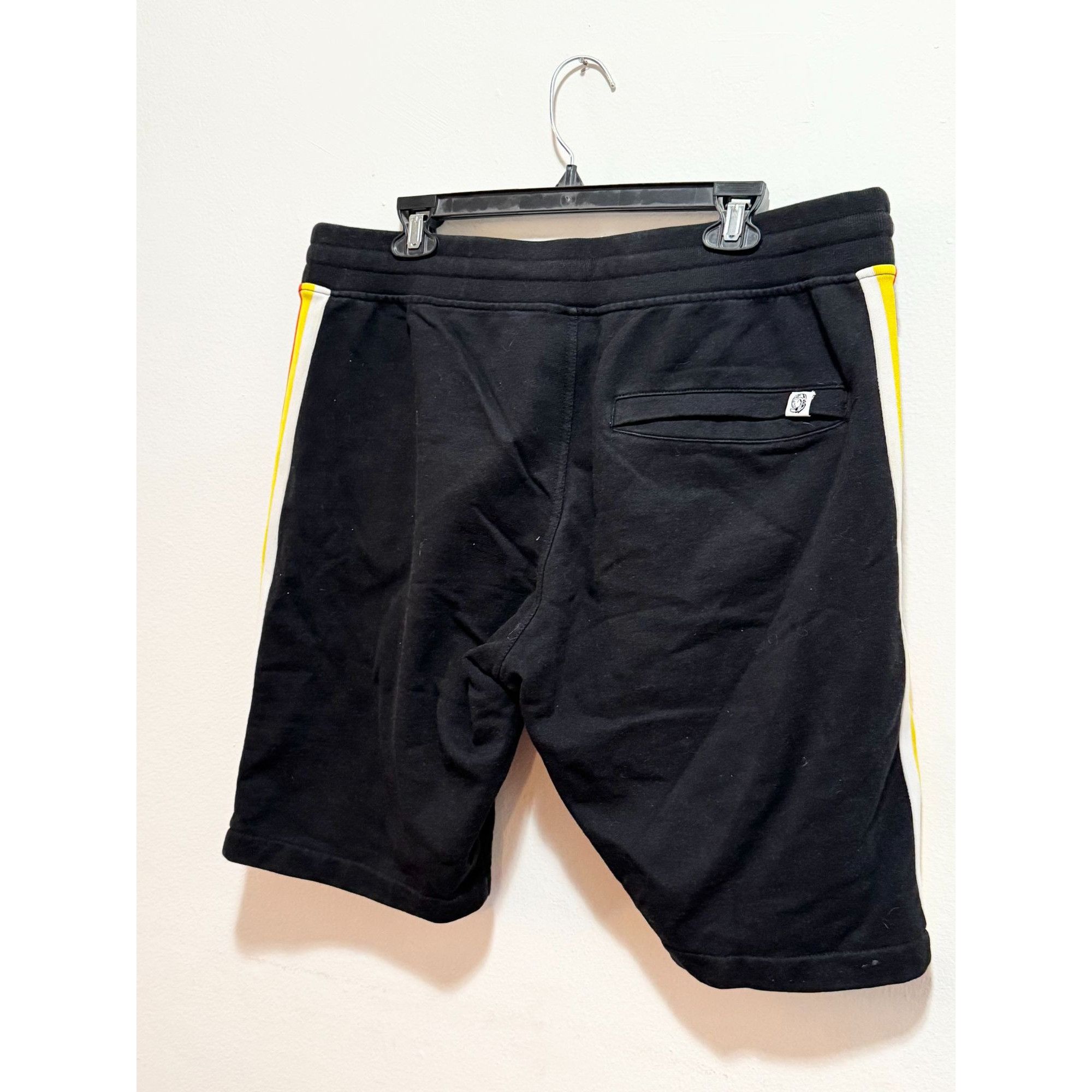 Billionaire Boys Club Billionaire Boys Club Sweat Shorts Men Zip Pockets Side Stri Size US 44 / EU 60 - 4 Thumbnail