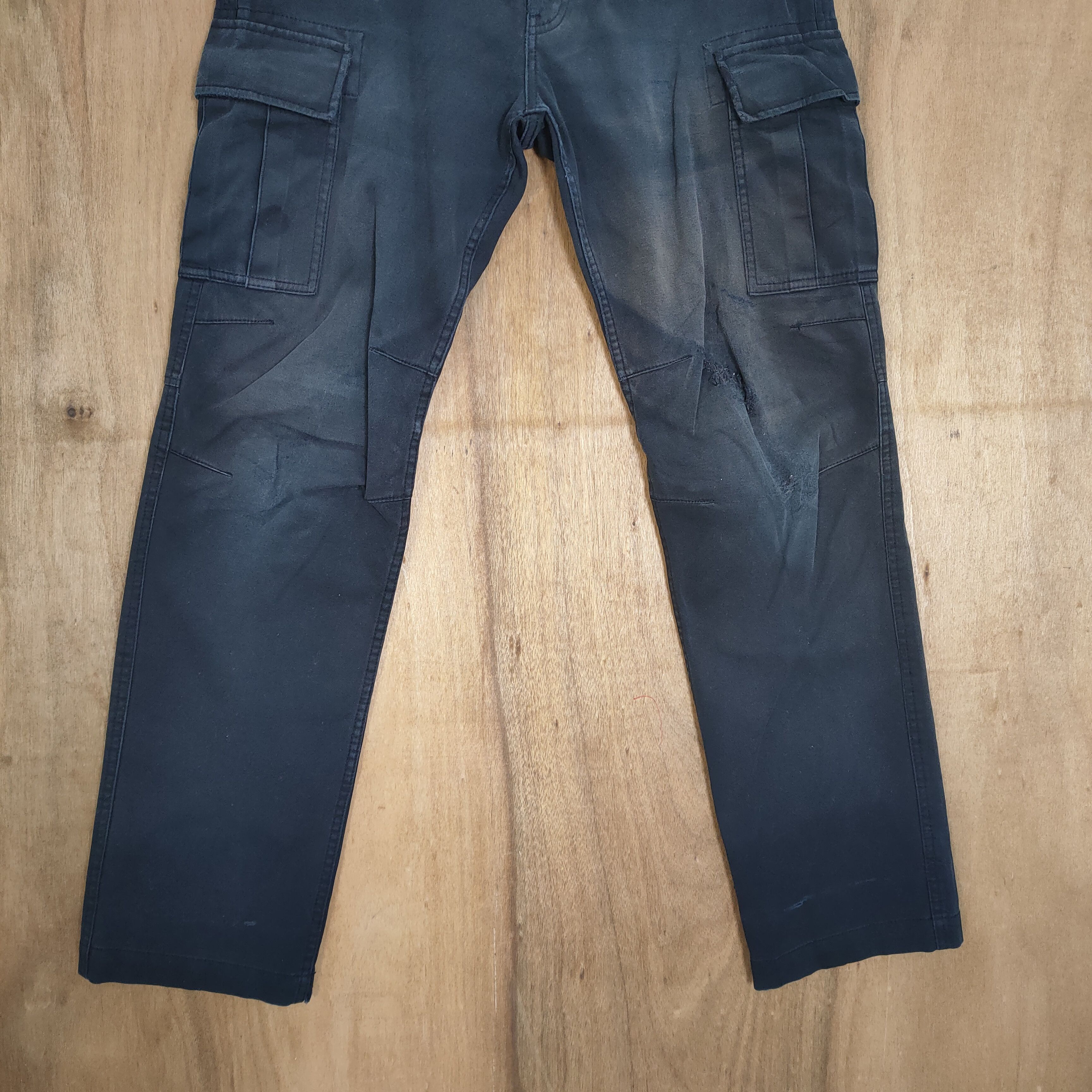 Japanese Brand VINTAGE JAPANESE BRAND DARK BLUE RUSTY CARGO PANTS Size US 32 / EU 48 - 3 Thumbnail
