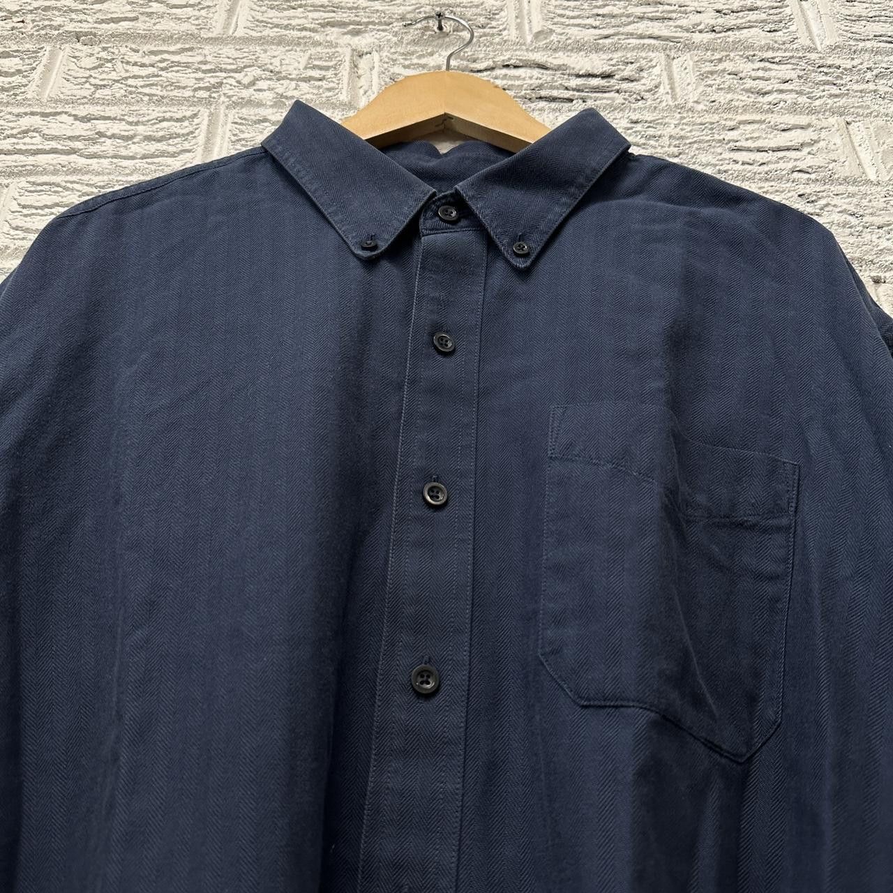L.L. Bean Vintage L.L. Bean Navy Blue Button Down Collared Shirt XXL Size US XXL / EU 58 / 5 - 1 Thumbnail