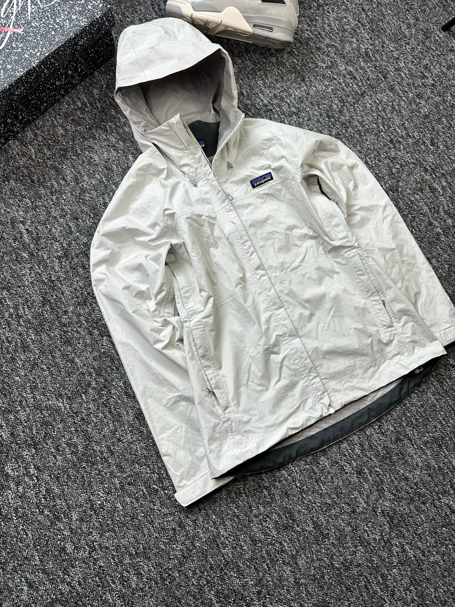 Patagonia × Vintage Vintage windbeaker jacket patagonia logo classic basic 90s Size US S / EU 44-46 / 1 - 3 Thumbnail