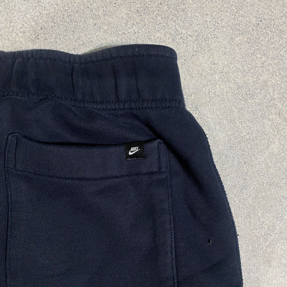 Nike Vintage Y2k Nike Sweatpants Size US 32 / EU 48 - 14 Thumbnail
