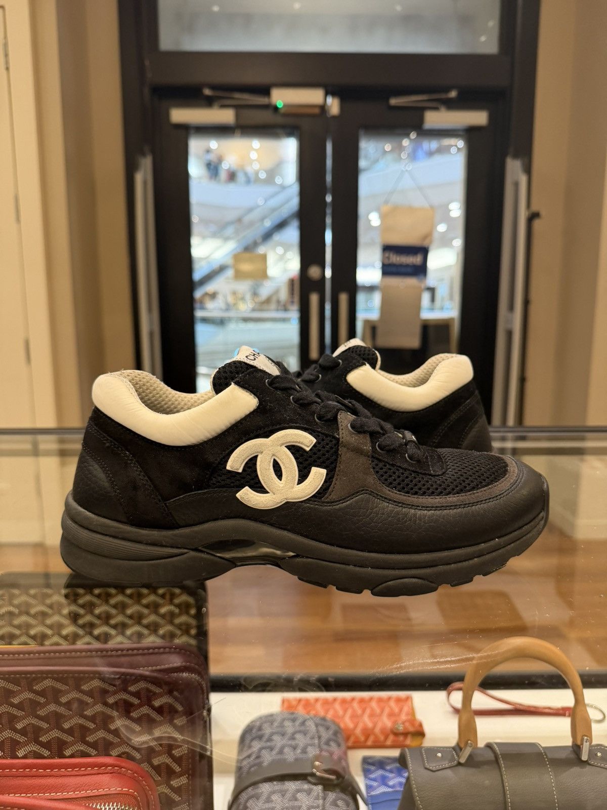 Chanel Chanel Runner Sneaker - Black Size US 7.5 / EU 40-41 - 2 Thumbnail