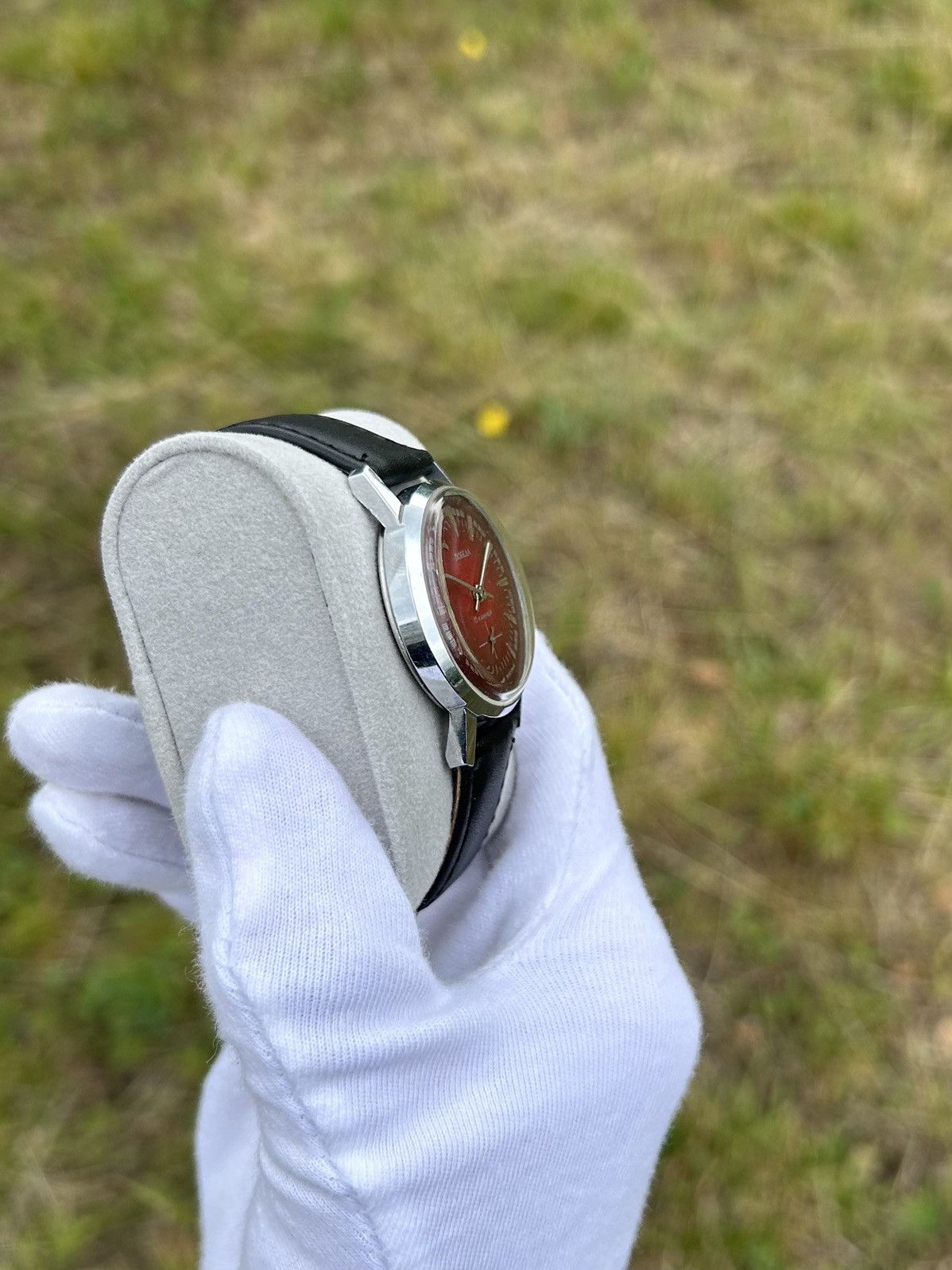 Vintage Vintage Watch Pobeda Retro Authentic Mechanical 1990s Size ONE SIZE - 16 Thumbnail