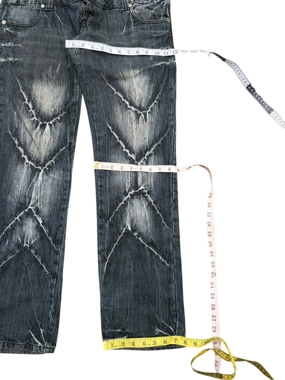 Hysteric Glamour PUNK MINISTRY HYSTERIC DOUBLE WAIST CLAWNMARK DISTESSEDDENIM Size US 35 - 13 Thumbnail