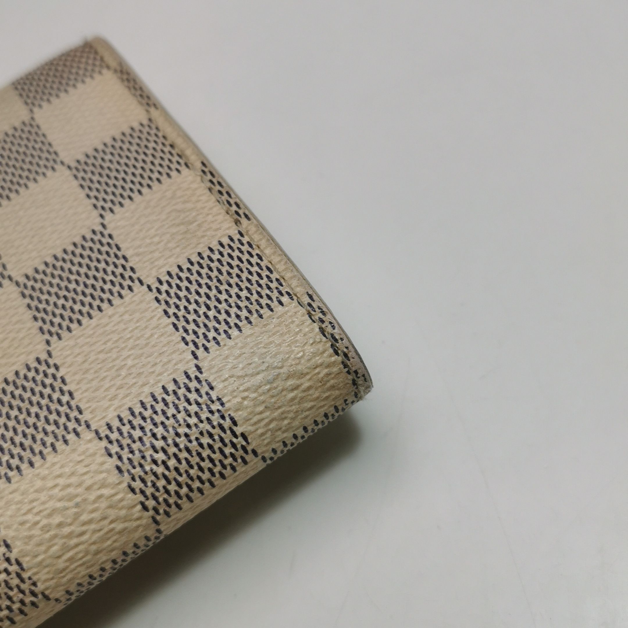 Louis Vuitton Louis Vuitton (LV) Sarah Checkerboard Snap Wallet -y2506 Size ONE SIZE - 1 Thumbnail