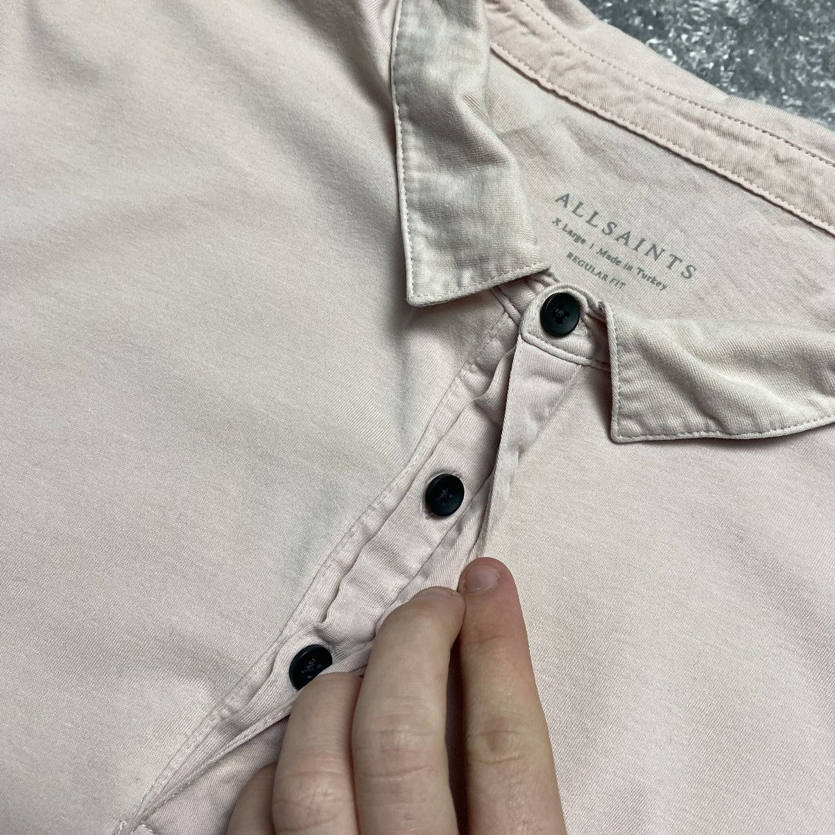 Allsaints Designer All Saints small basic logo y2k old money polo Size US XL / EU 56 / 4 - 4 Thumbnail