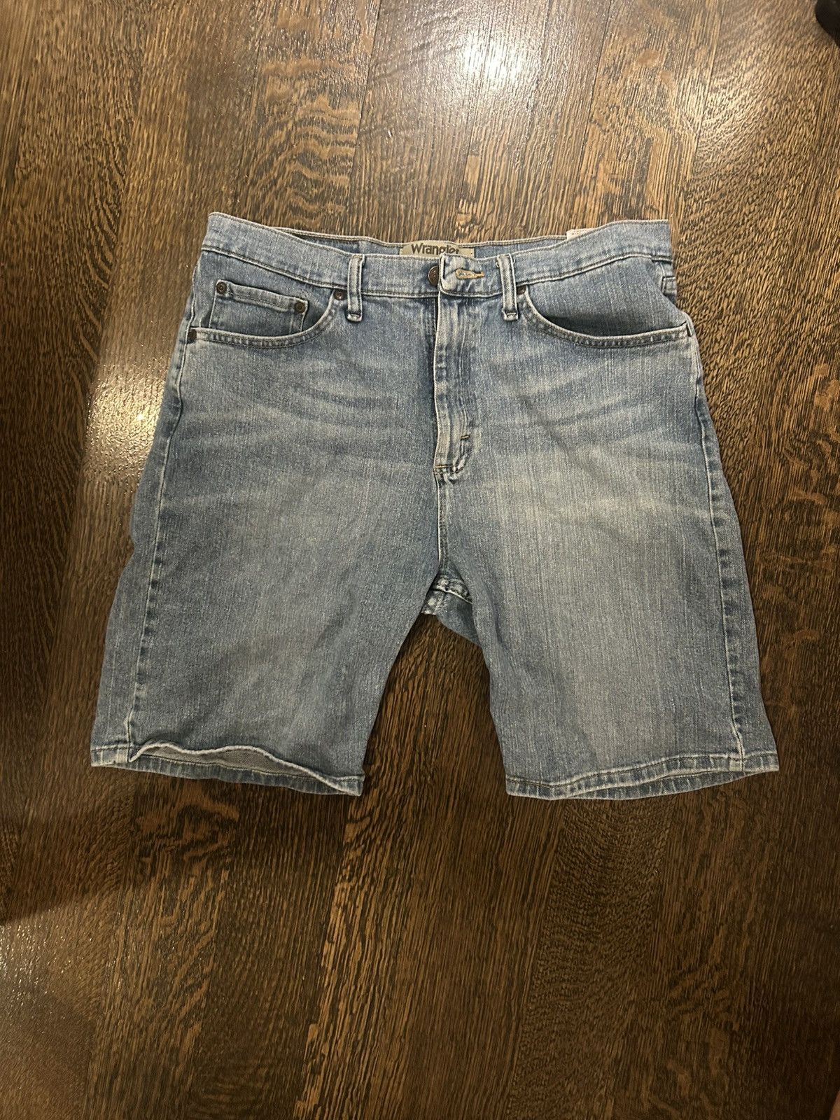 Wrangler Wrangler Light Wash Jorts Size US 33 - 1 Thumbnail