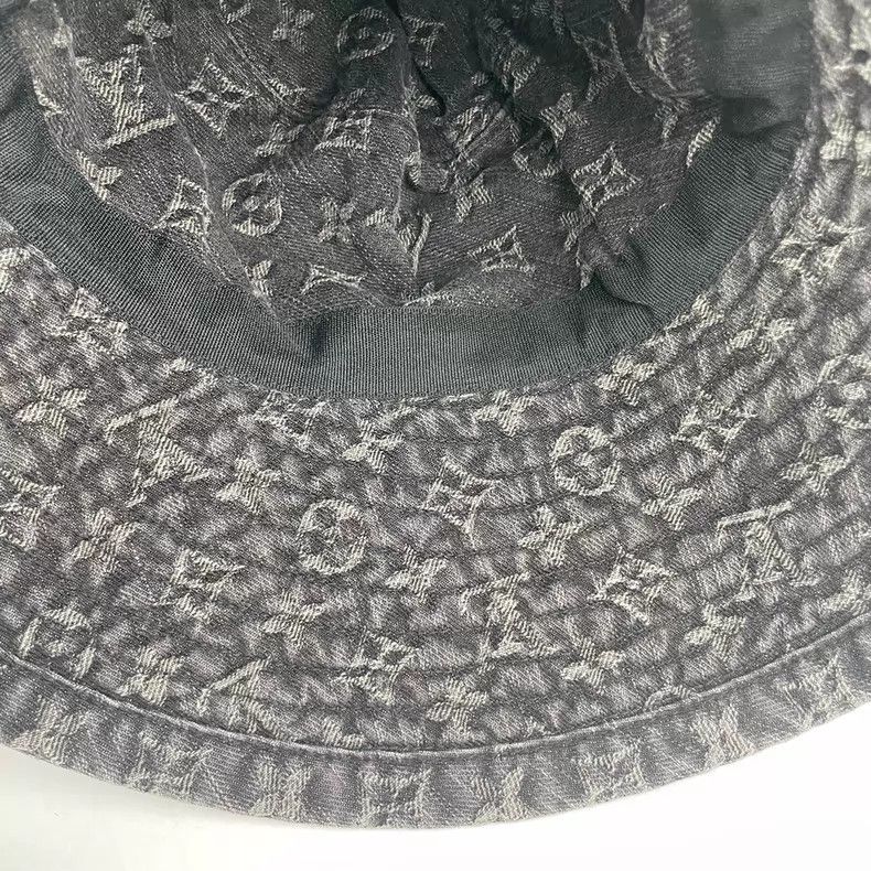 Louis Vuitton Louis Vuitton Black and grey presbyopic old cowboy fisherm Size ONE SIZE - 6 Thumbnail