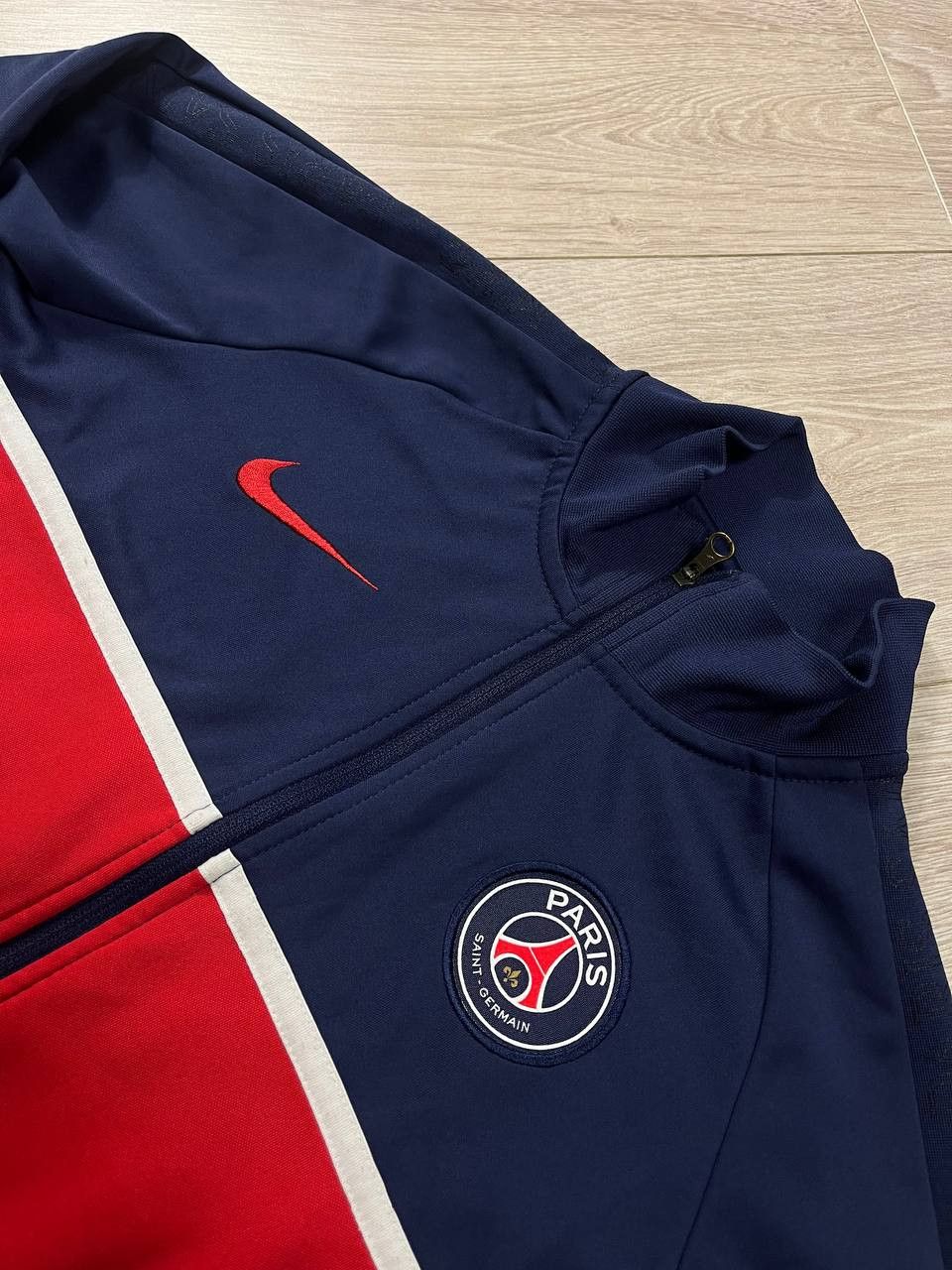 Nike soccer shirt Nike PSG Size US XS / EU 42 / 0 - 2 Thumbnail