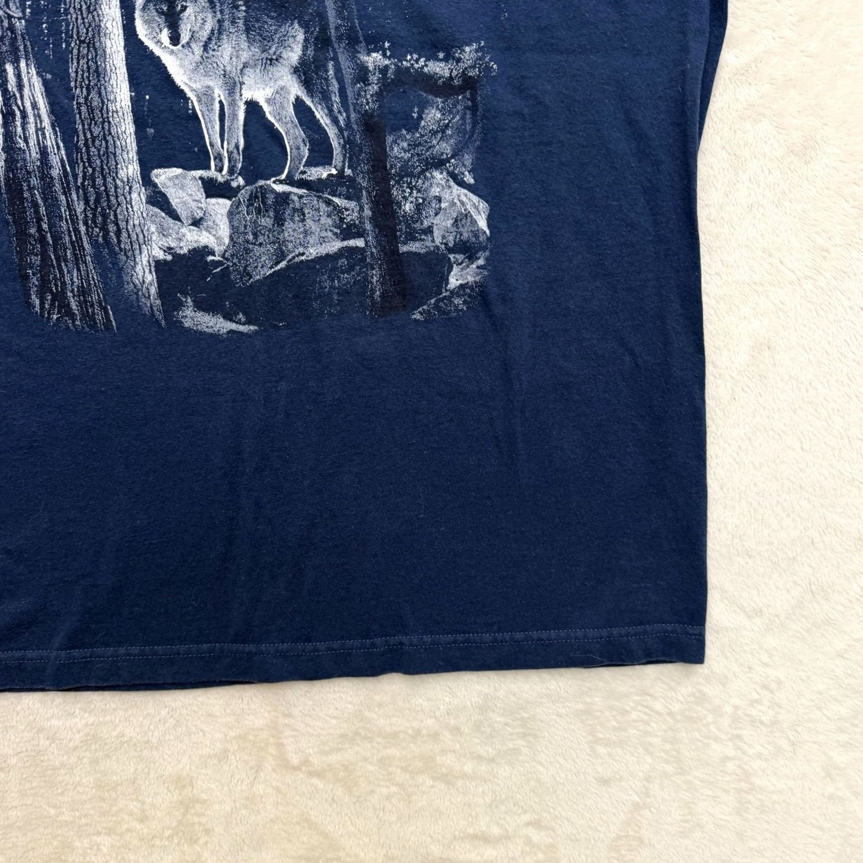 Vintage VINTAGE Alstyle Wolf Shirt Mens L Blue Forest Wildlife Nature Graphic T-Shirt Tee Size US L / EU 52-54 / 3 - 5 Thumbnail