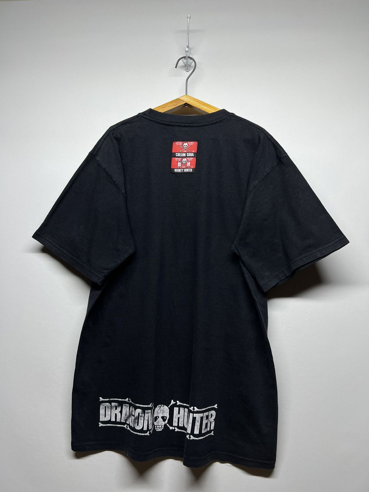 Vintage Vintage Y2k BOUNTY HUNTER x Dragon Hunter Faded T-Shirt Size US L / EU 52-54 / 3 - 4 Thumbnail