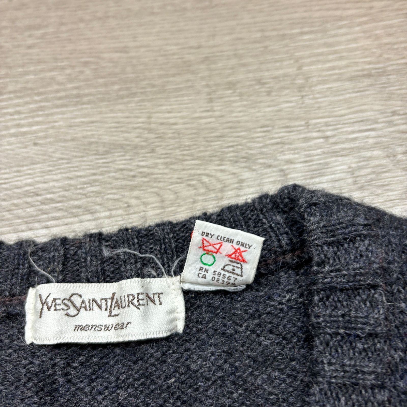Yves Saint Laurent Vintage Yves Saint Laurent Shetland Wool Sweater Vest Mens M Size US M / EU 48-50 / 2 - 5 Thumbnail