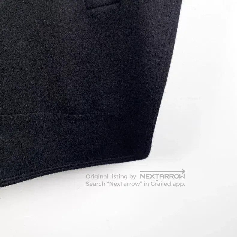 Louis Vuitton Louis Vuitton Wool lapel cloak coat in black with full pri Size XS / US 0-2 / IT 36-38 - 4 Thumbnail