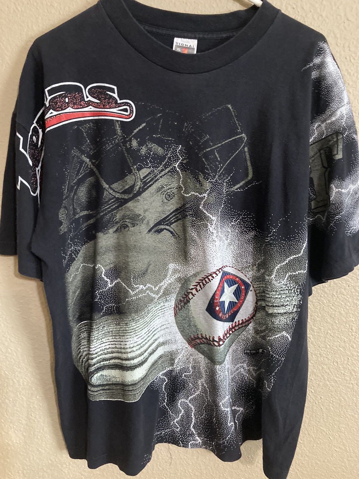 MLB × Vintage Vintage 90s MLB Texas Rangers AOP Graphic Lightning T- Shirt Size US XL / EU 56 / 4 - 4 Thumbnail