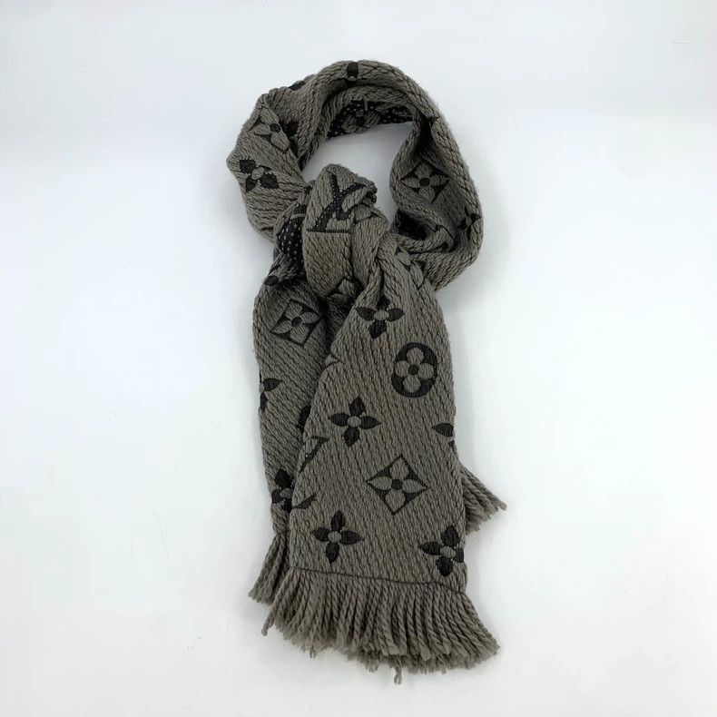Louis Vuitton Louis Vuitton Grey brown logo presbyopic full print wool f Size ONE SIZE - 9 Thumbnail