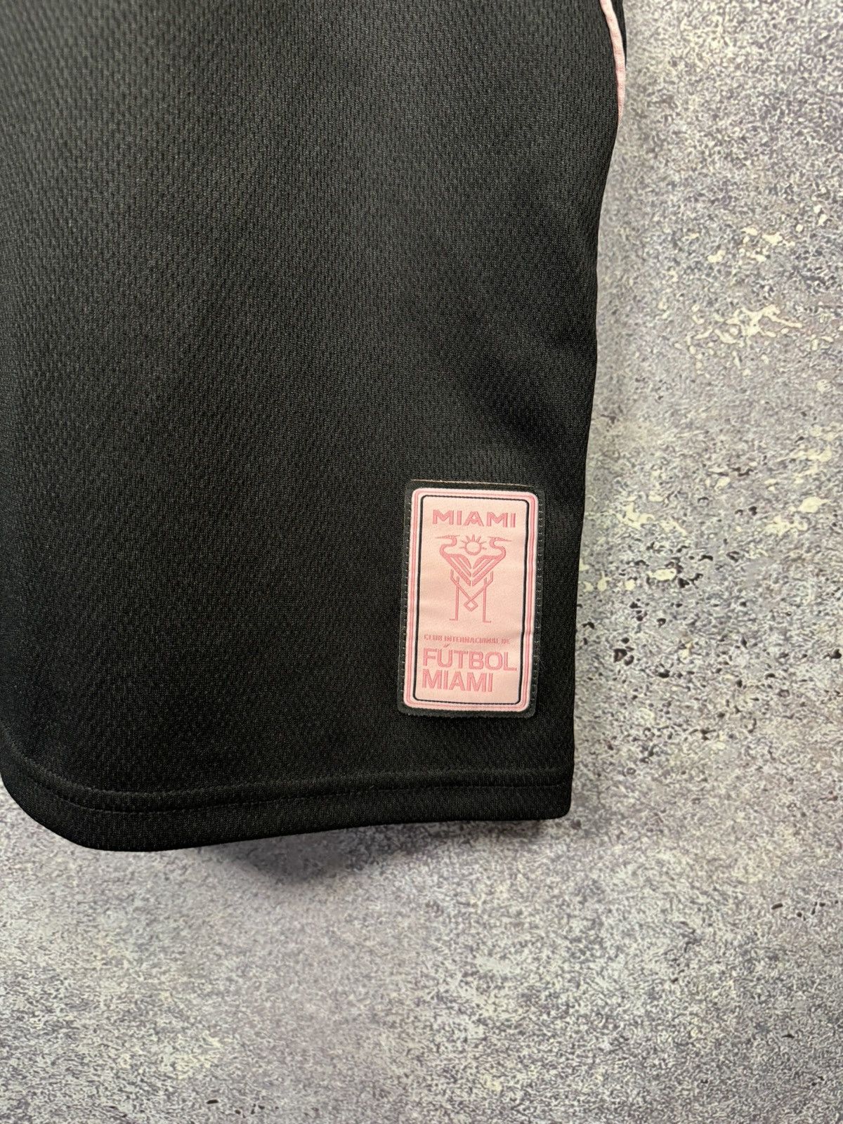 Other Inter Miami Official Black Big Logo Jersey XL Size US XL / EU 56 / 4 - 7 Thumbnail