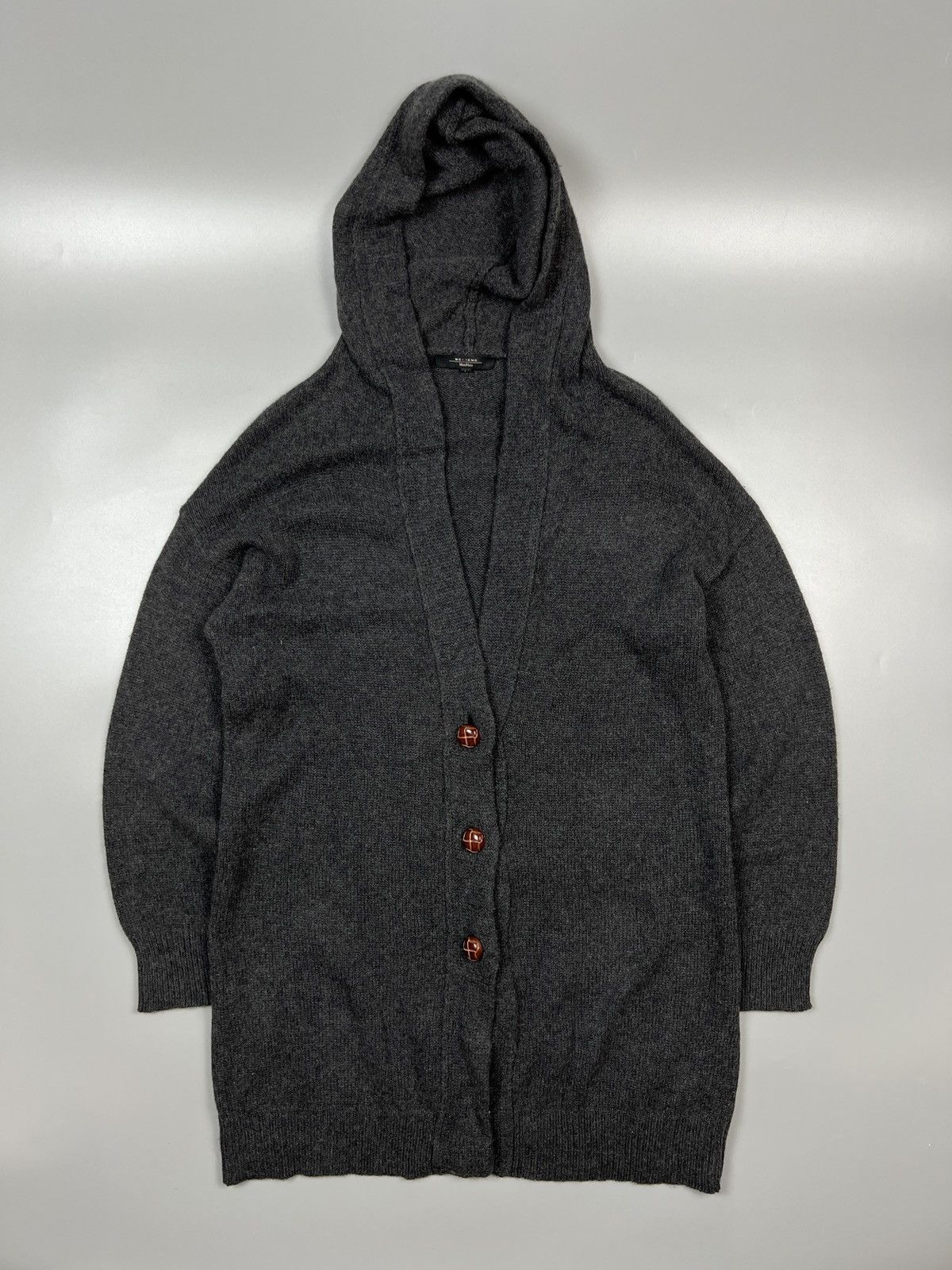 Weekend Max Mara Weekend Max Mara Oversized Hooded Cardigan (Y0359) Size L / US 10 / IT 46 - 1 Thumbnail
