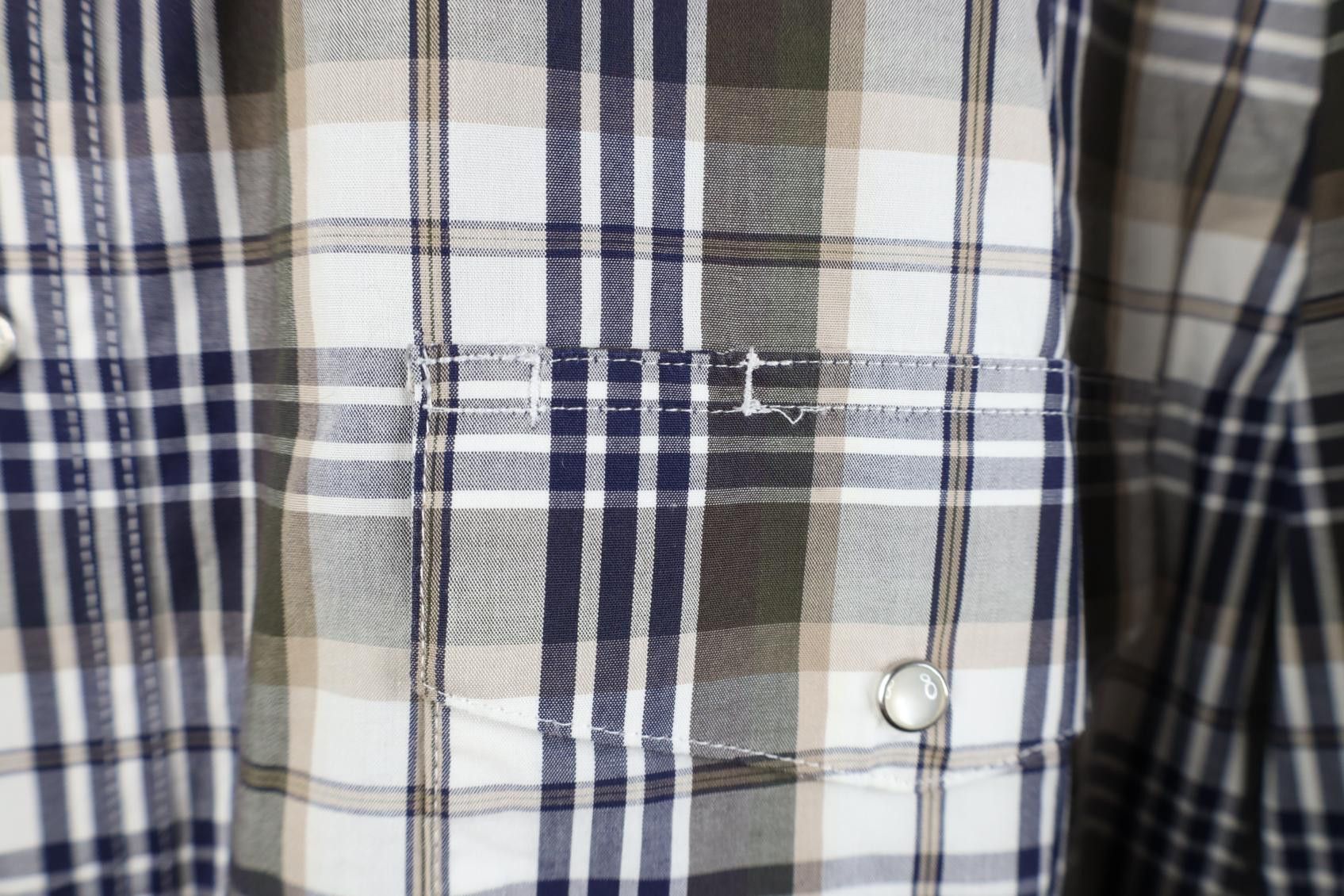 Wrangler Vintage 90s Wrangler Cowboy Pearl Snap Button Shirt Plaid Size US XL / EU 56 / 4 - 4 Thumbnail