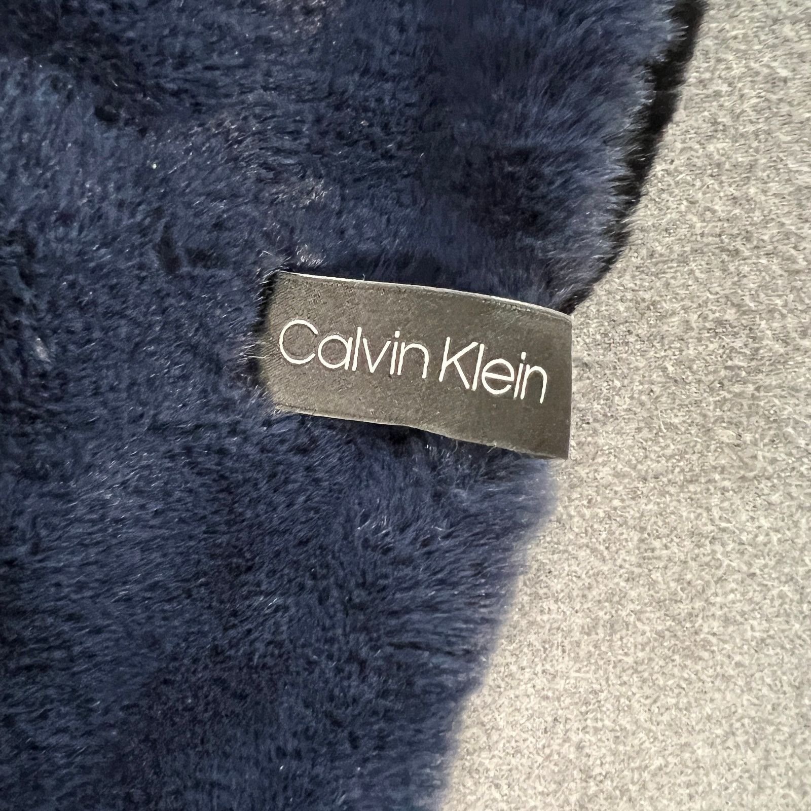 Calvin Klein Calvin Klein Women's Scarves Faux Fur Black and Dark Blue Size ONE SIZE - 3 Thumbnail