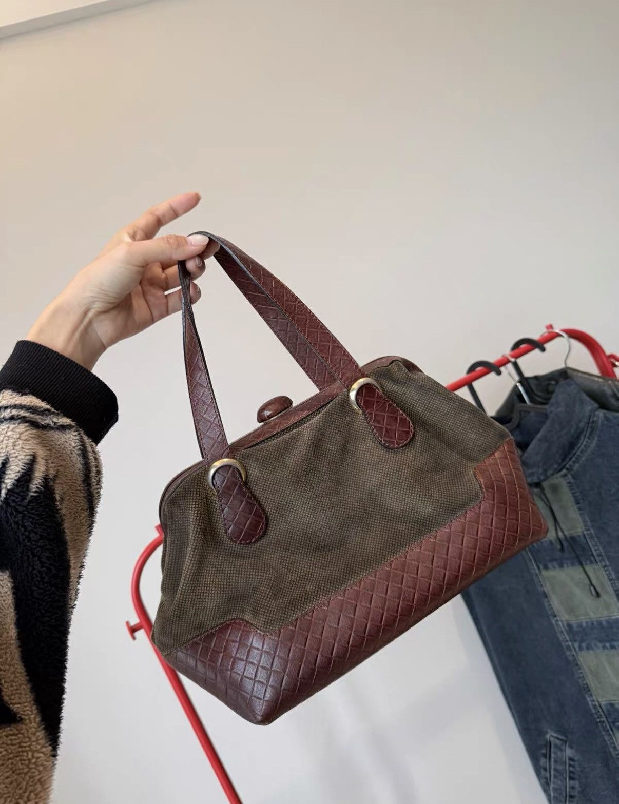 Bottega Veneta Bottega Veneta Brown Canvas & Woven Frog-Mouth Handbag J36 Size ONE SIZE - 3 Thumbnail