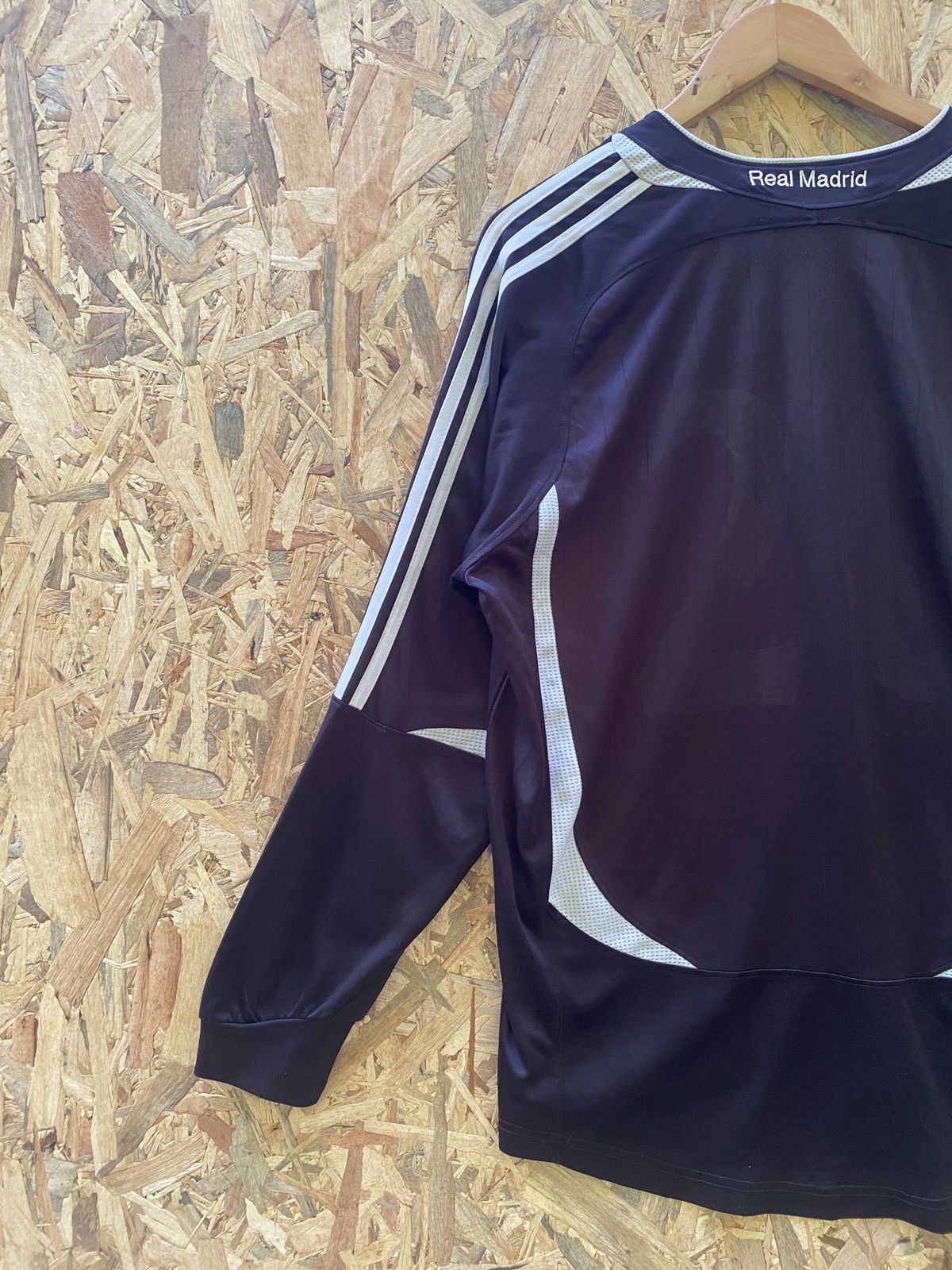 Vintage Vintage real madrid longsleeve jersey Size US M / EU 48-50 / 2 - 10 Thumbnail