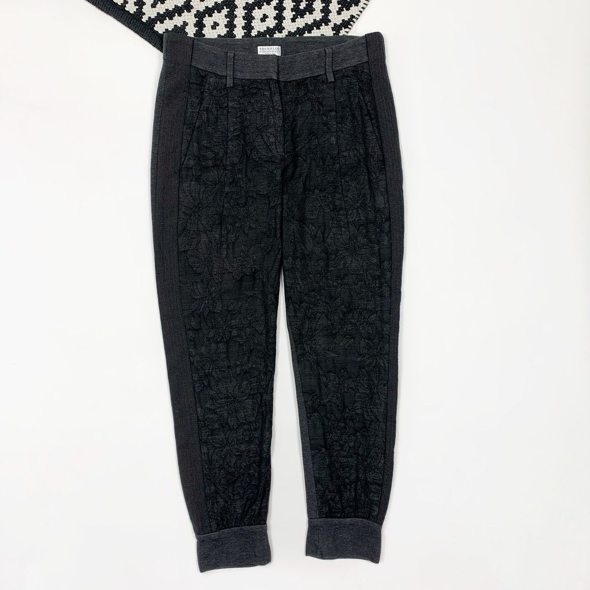 Brunello Cucinelli Women’s Pants Lana Wool Flower Embroidery