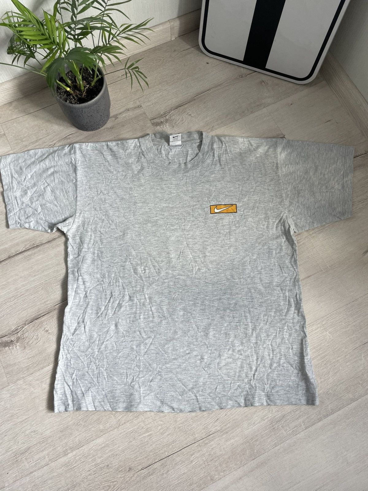 Nike × Vintage Vintage 90s Nike Just Do It Big Logo Swoosh Yellow Y2k Size US L / EU 52-54 / 3 - 3 Thumbnail